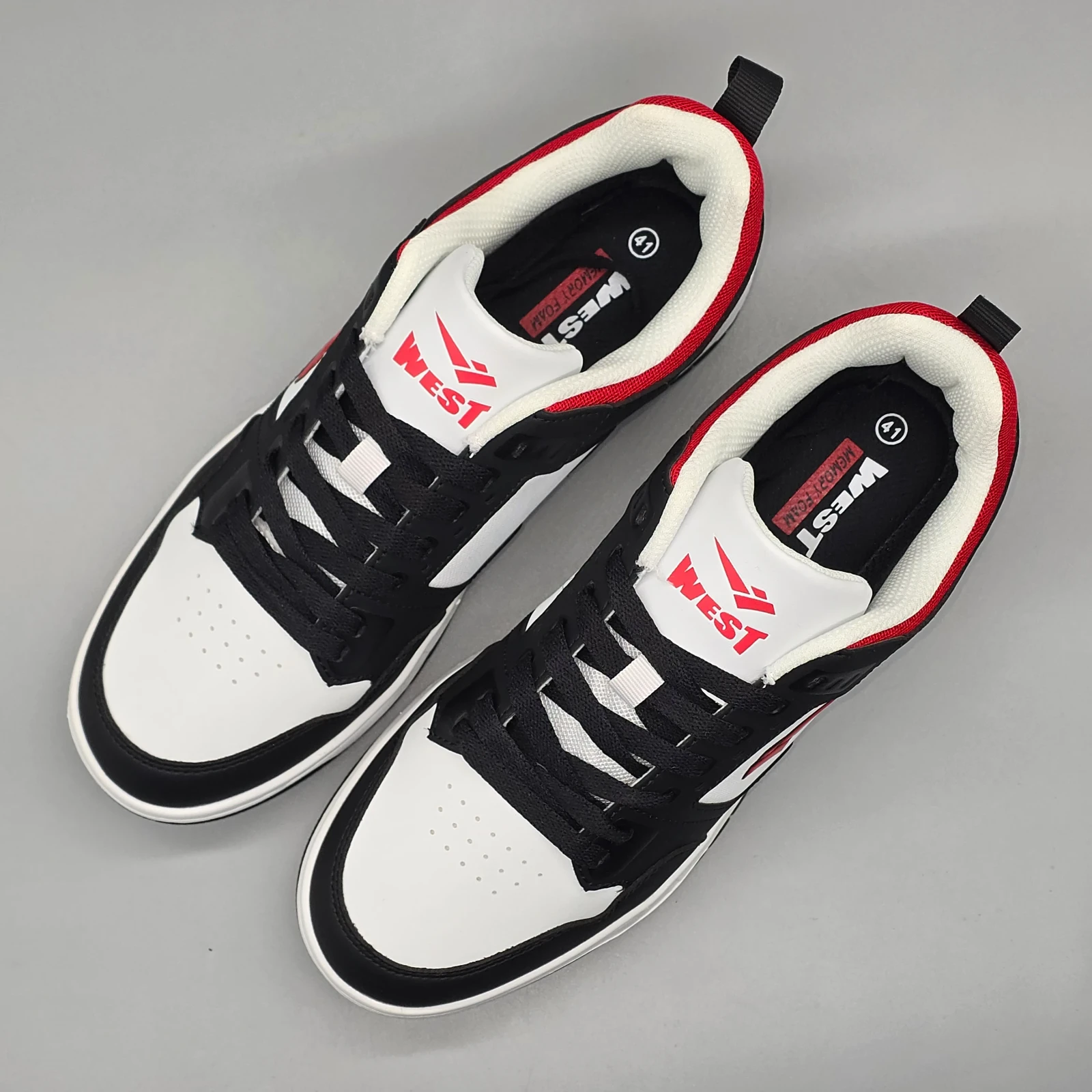 WEST RETRO COURT 4