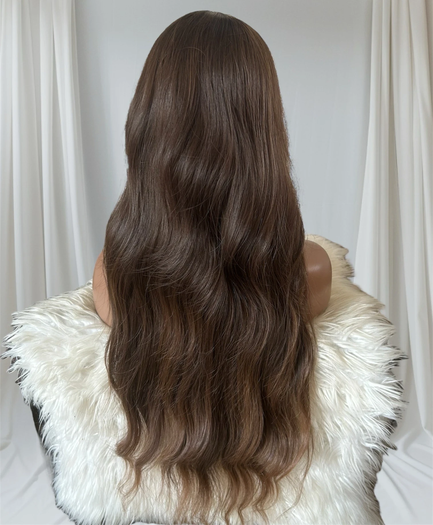 Peluca ondulada con degradado marron 30” 3