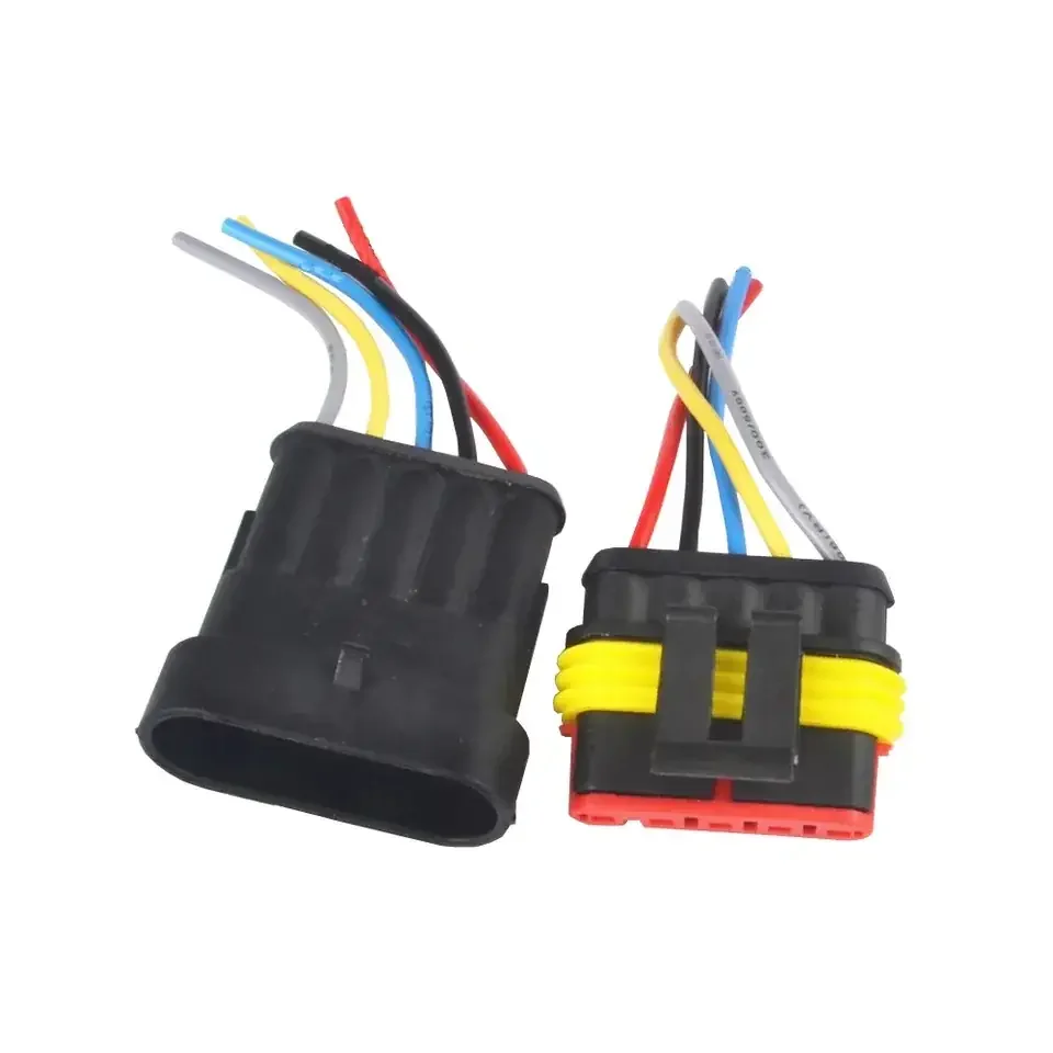 Conector tipo alemán de 5 vías 