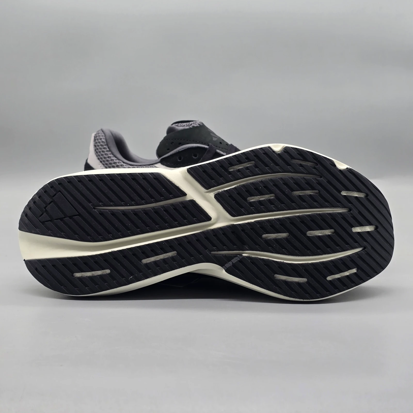 ADIDAS LIGHTBLAZE 9