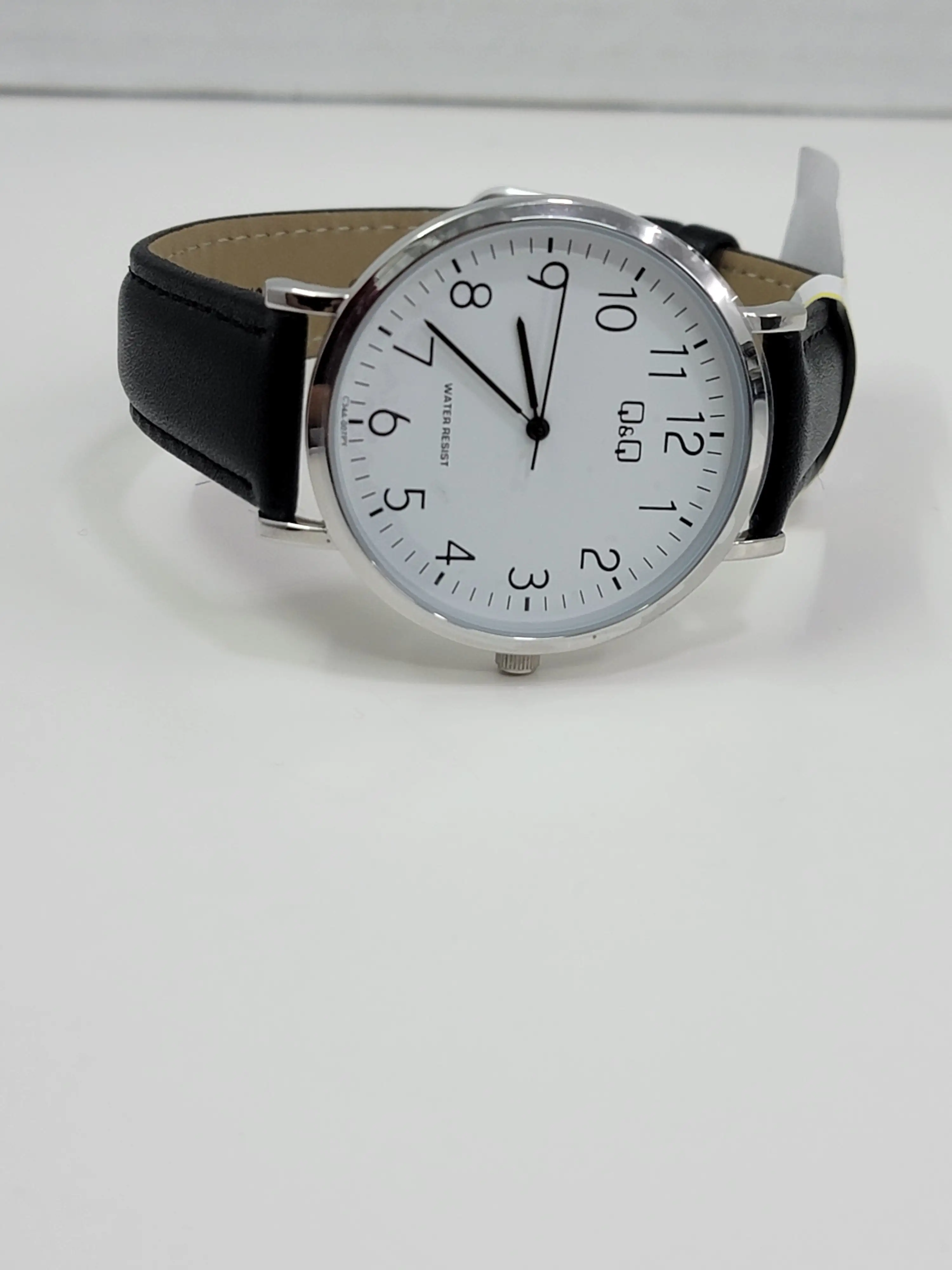 RELOJ Q&Q CUERO 2