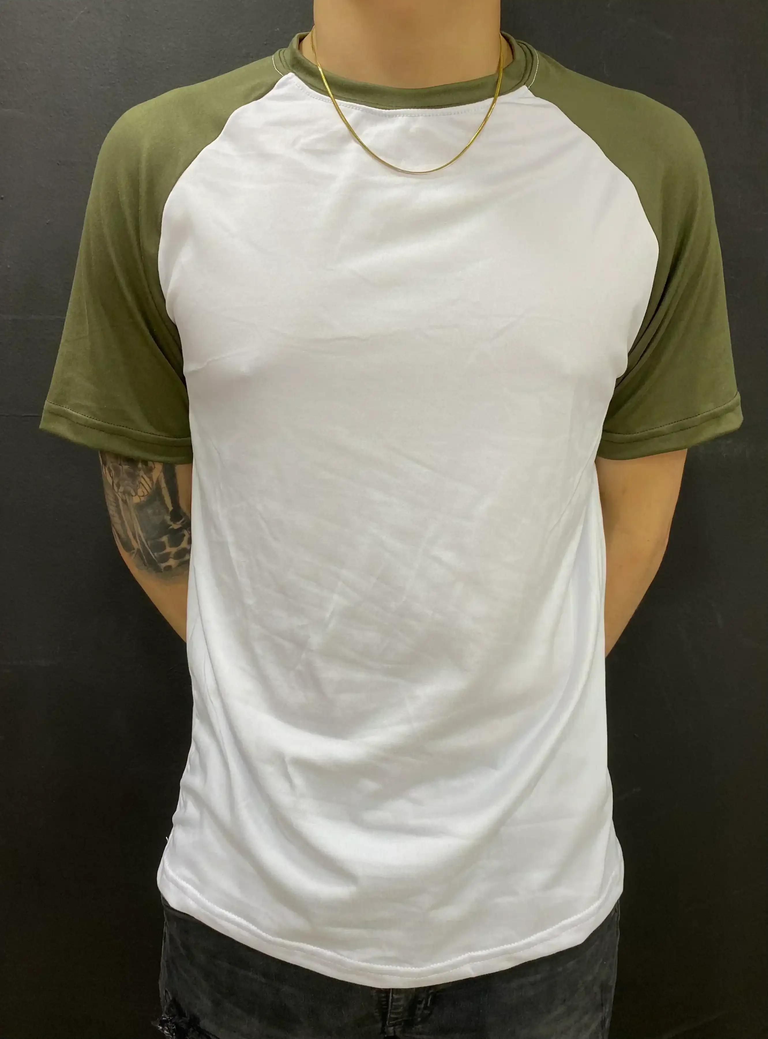 CAMISA RANGLAN VERDE MILITAR P.D