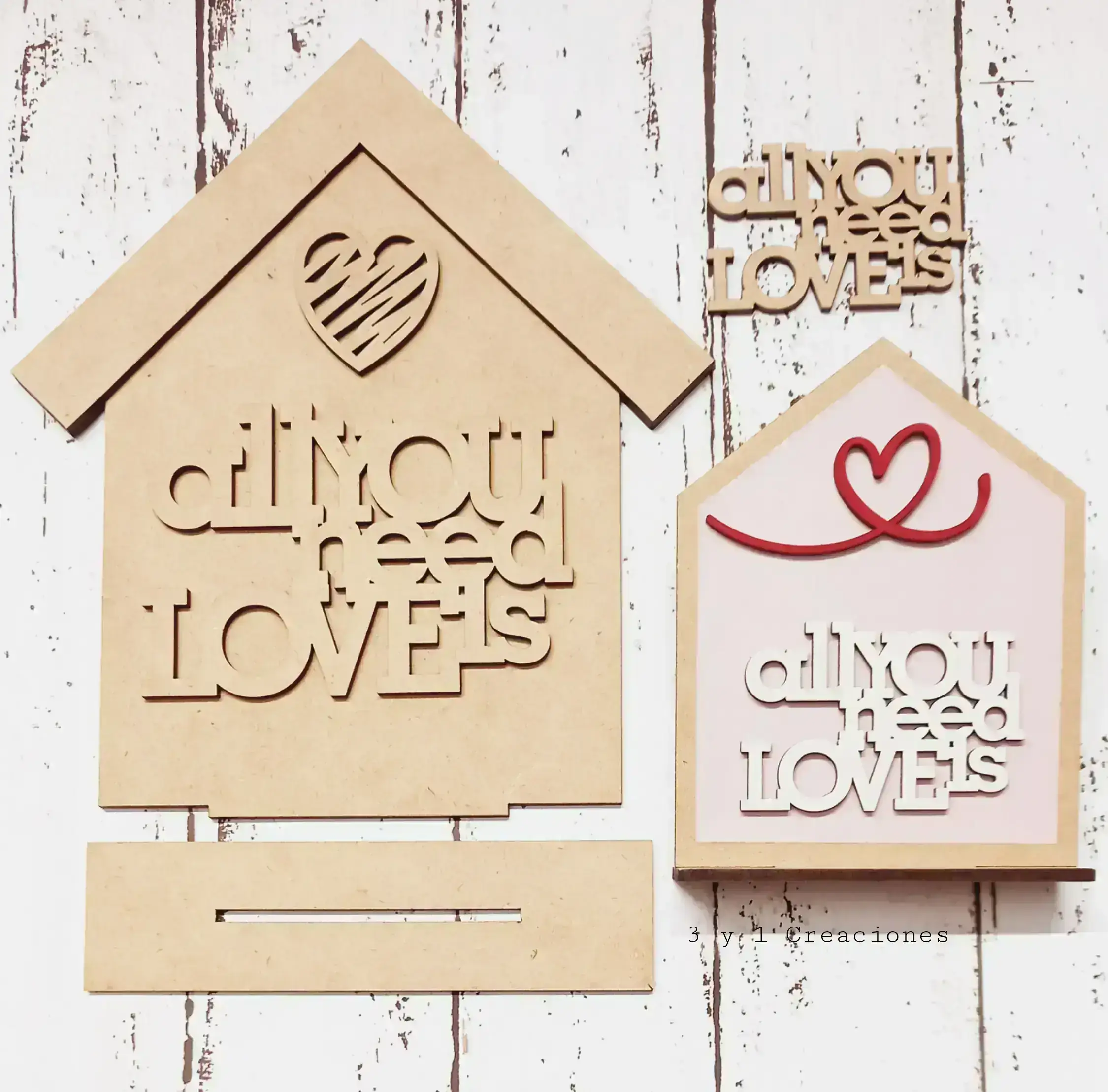 Casa con base ALL YOU NEED IS LOVE