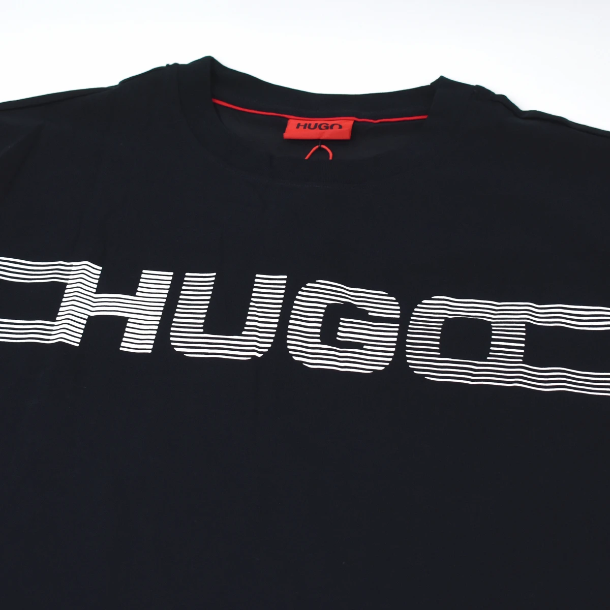 Playera HUGO  4
