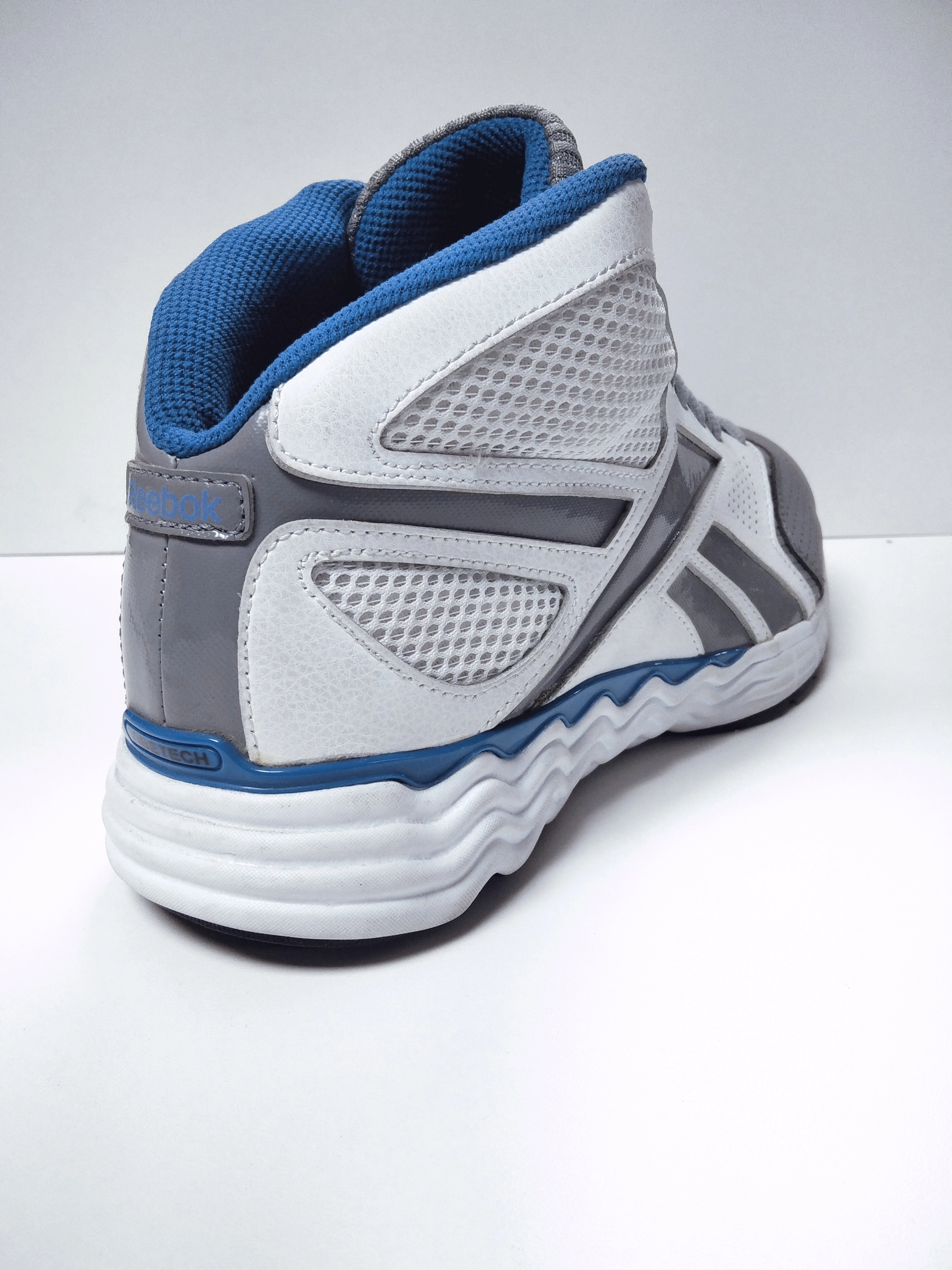 REEBOK BASKETBALL  3