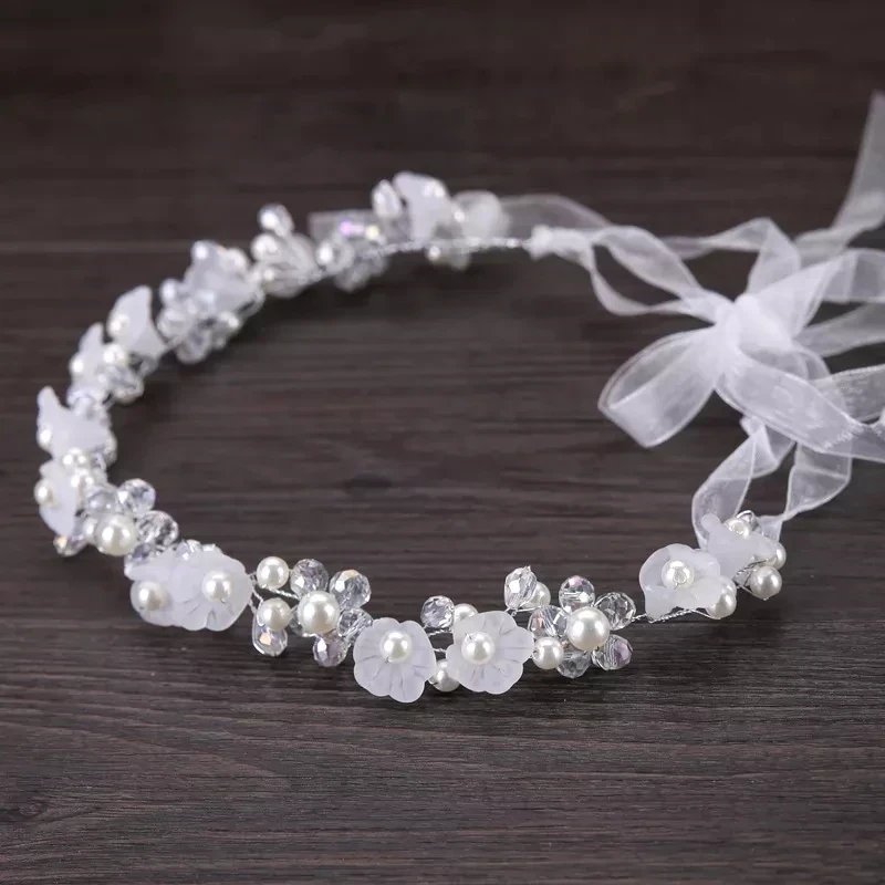 TIARA CRISTAL Y FLORES 2