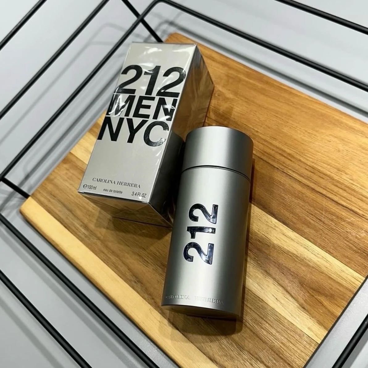 1.1 - 212 Men Carolina Herrera - Hombre 