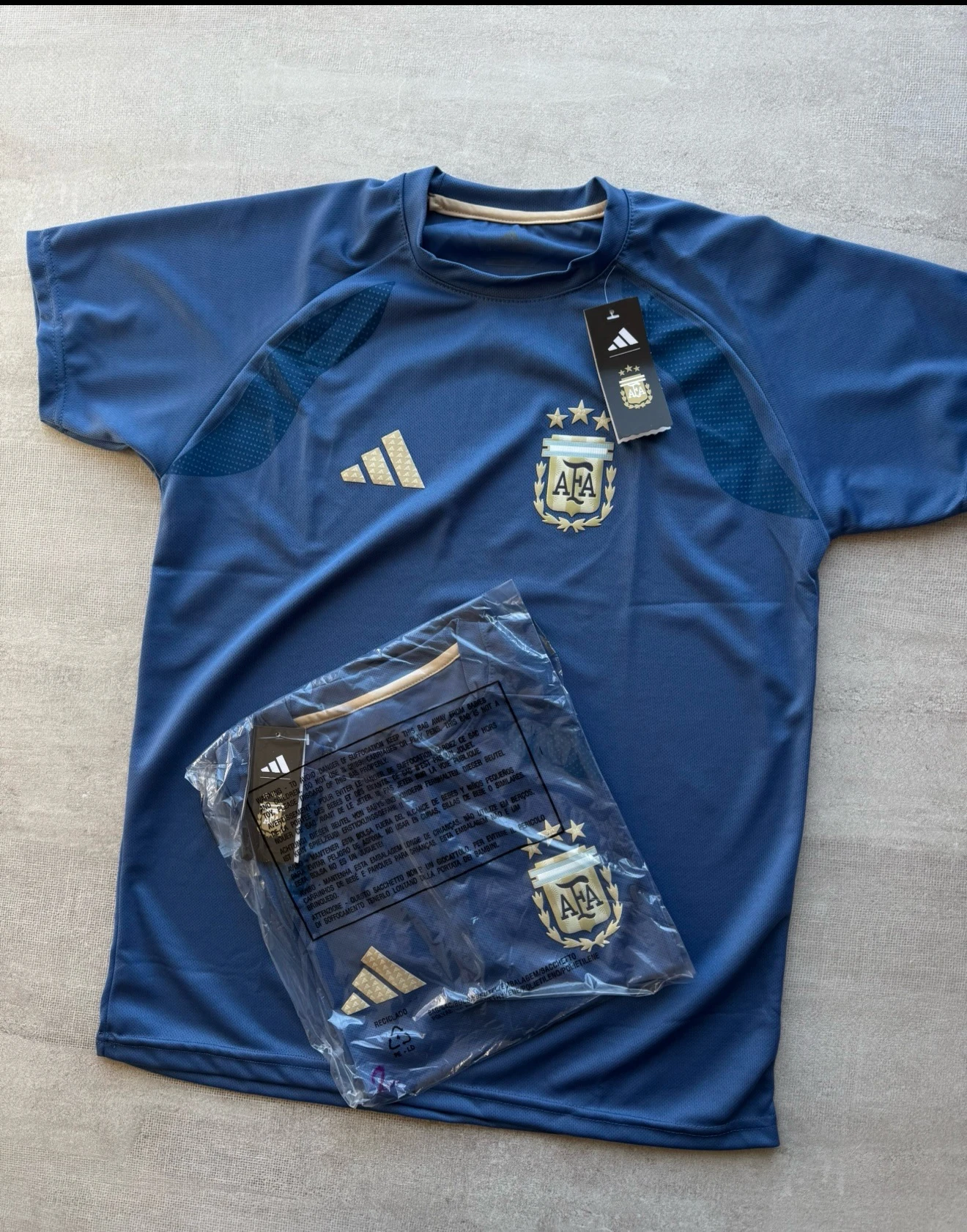 CAMISETAS SCALONI