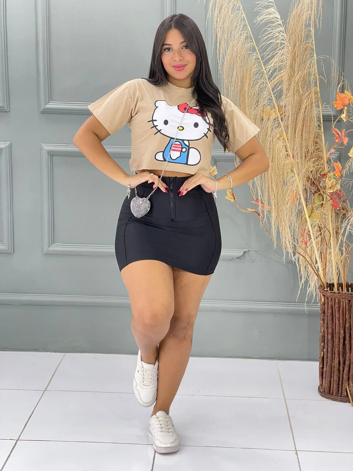 Cropped T-SHIRT HELLOKIT 6