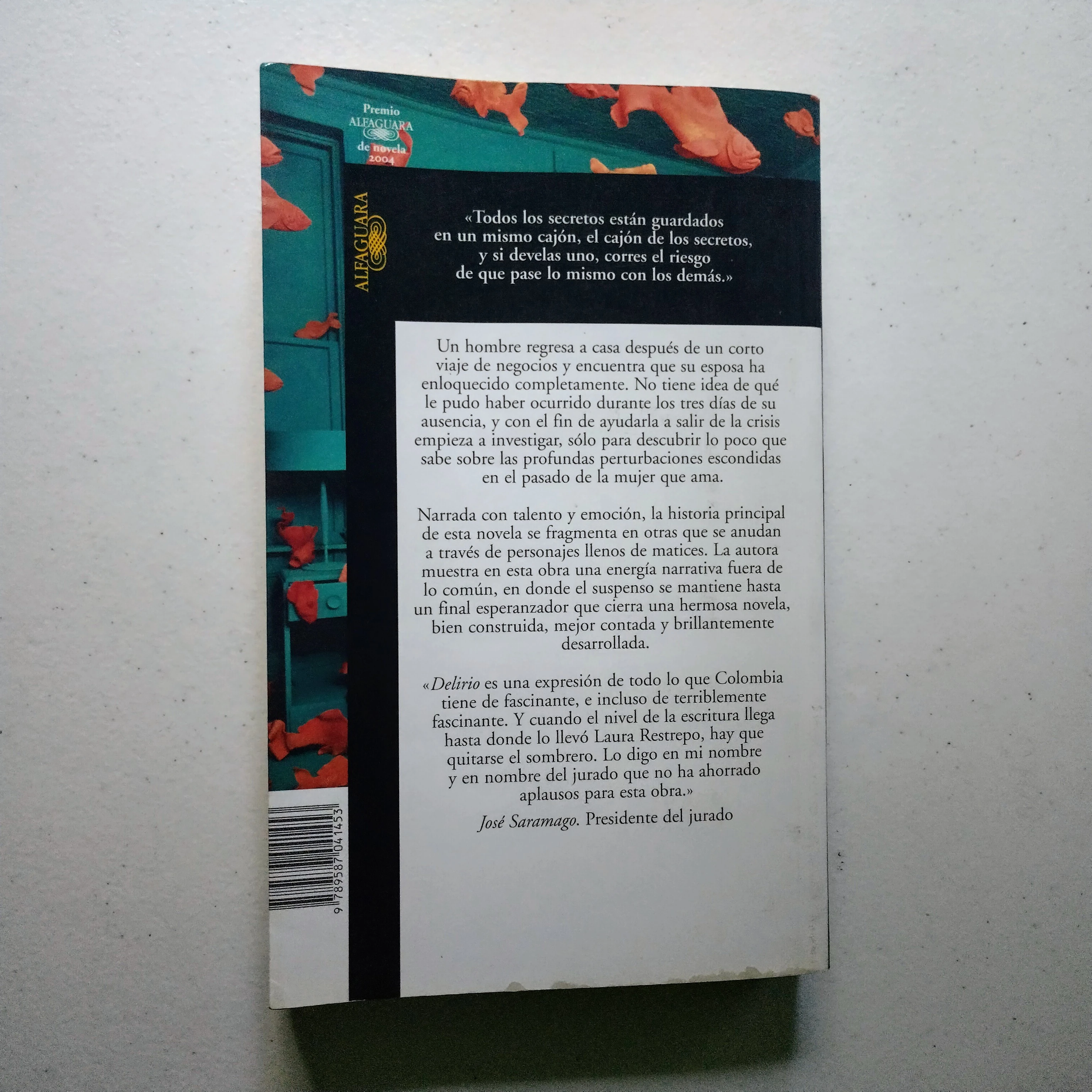 Delirio, Laura Restrepo, usado 2