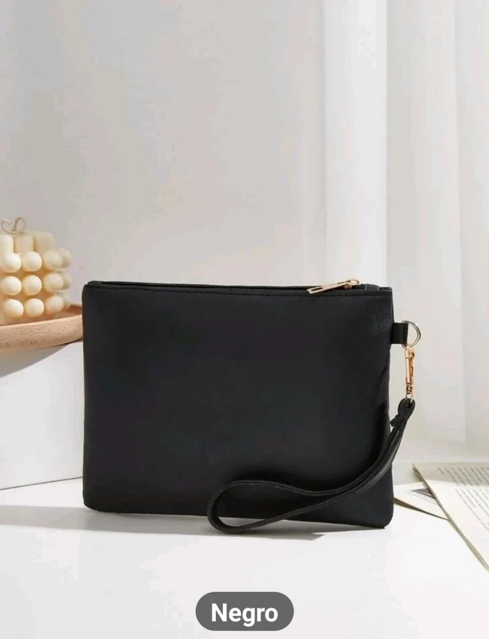 Bolsa cuadrada guateado con diseño metal  5
