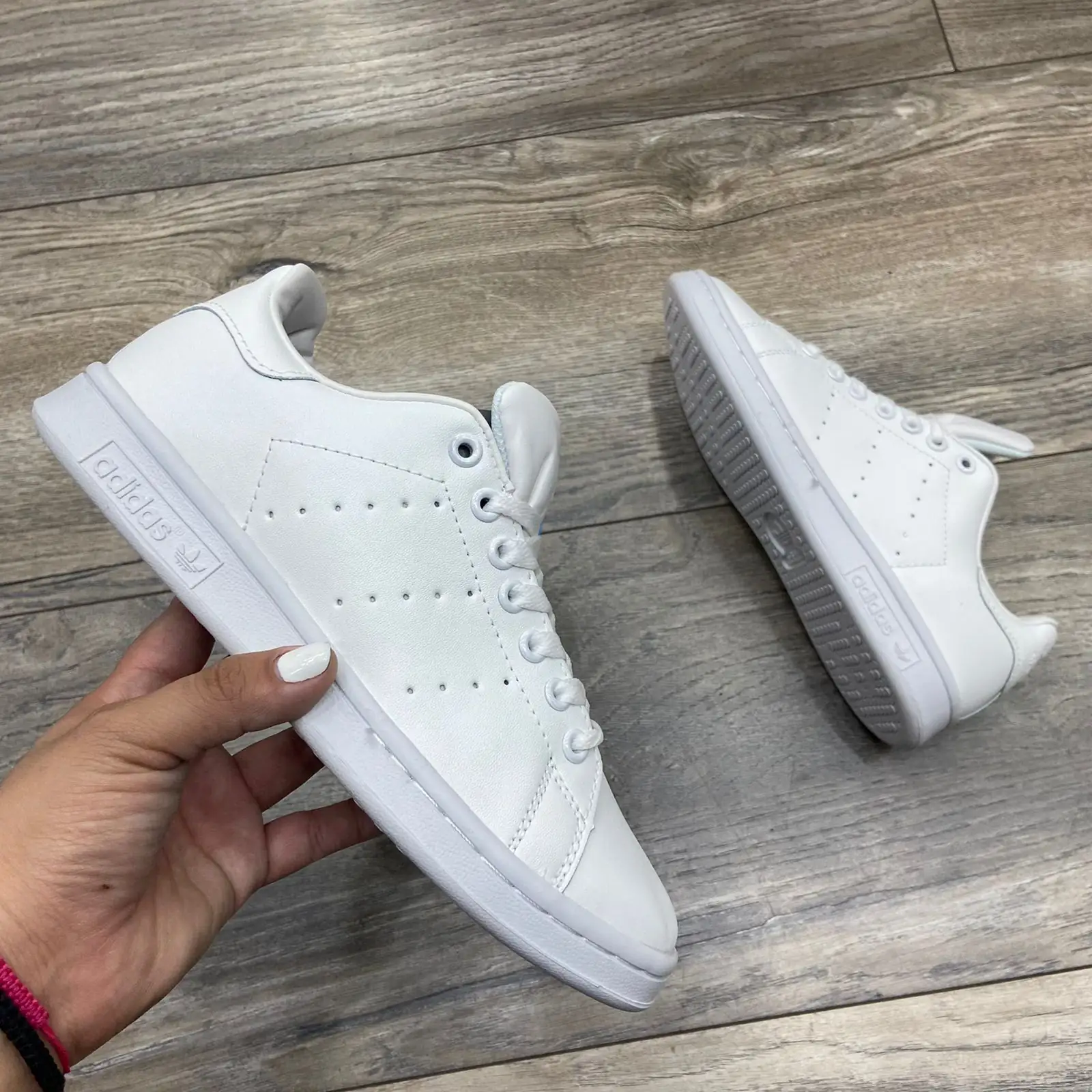 ADIDAS stant smith  3