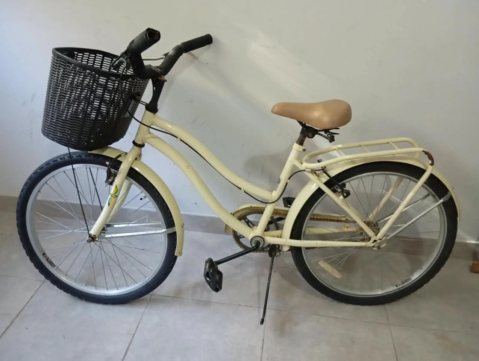 Bici beige rod 24  3