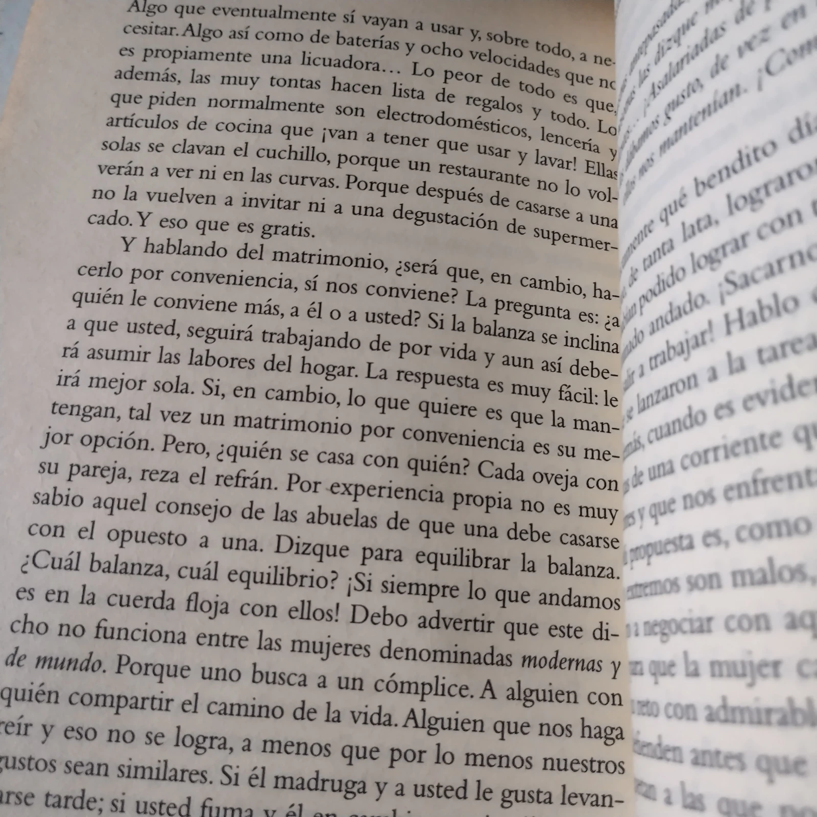 Los caballeros las prefieren brutas, Isabella Santo Domingo, usado 3
