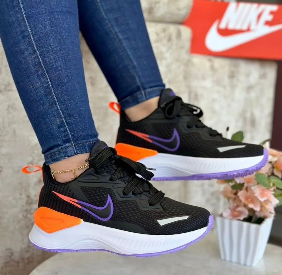 Tenis Nike Zoom X Negro Naranja Dama 3