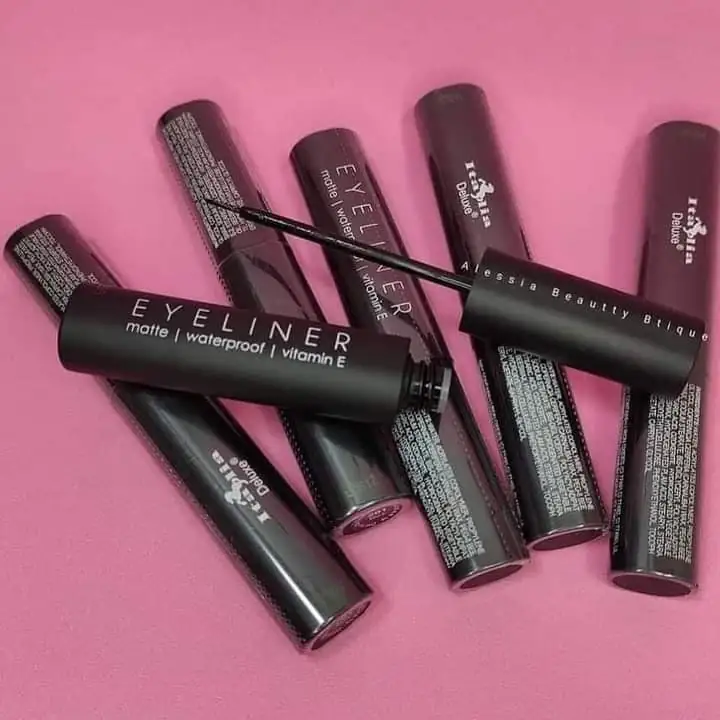 Delineador de ojos: Eyeliner Matte Italia Delux