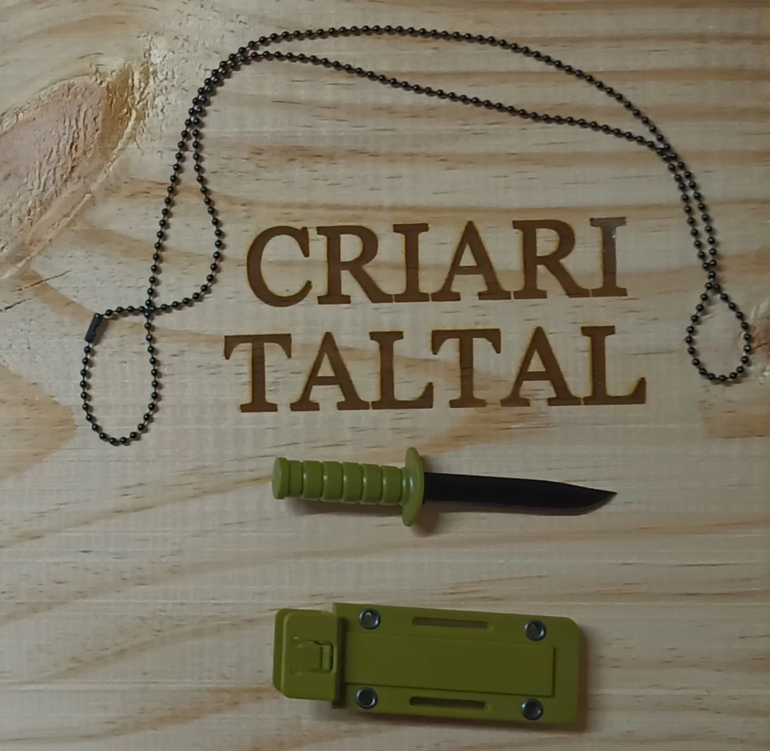 CUCHILLO TACTICO CON FUNDA