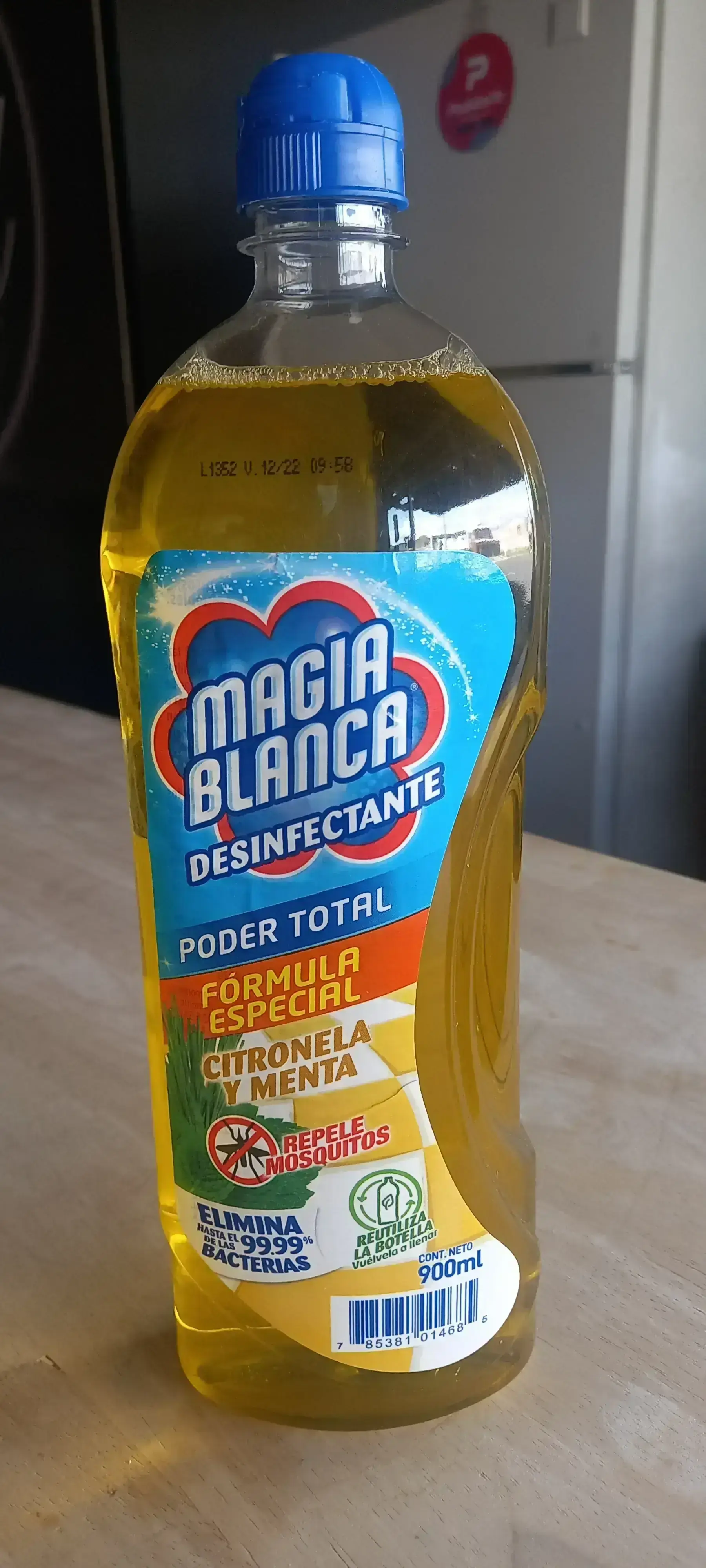 Desinfectante magia blanca 900ML citronela y menta 