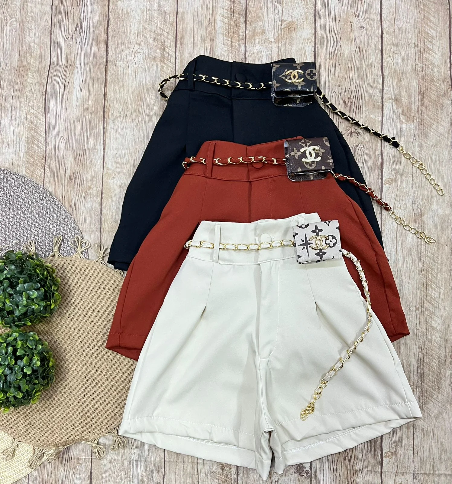 Short EM ALFAITARIA DE LUXO