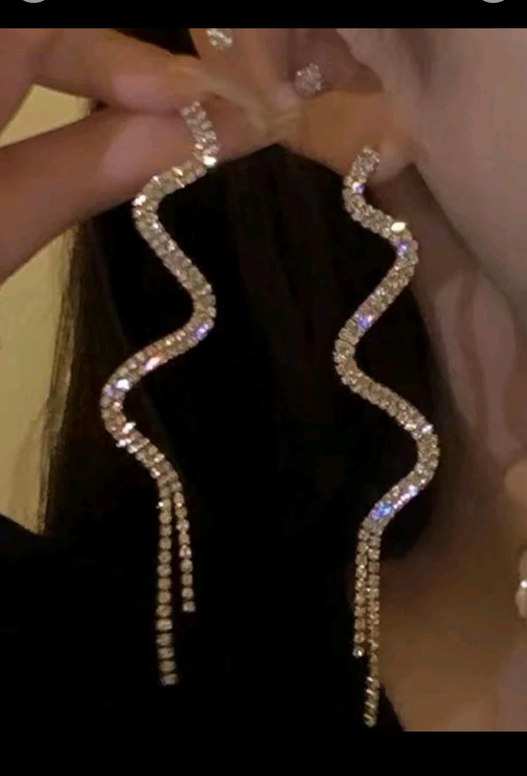 Aretes largos forma de serpiente