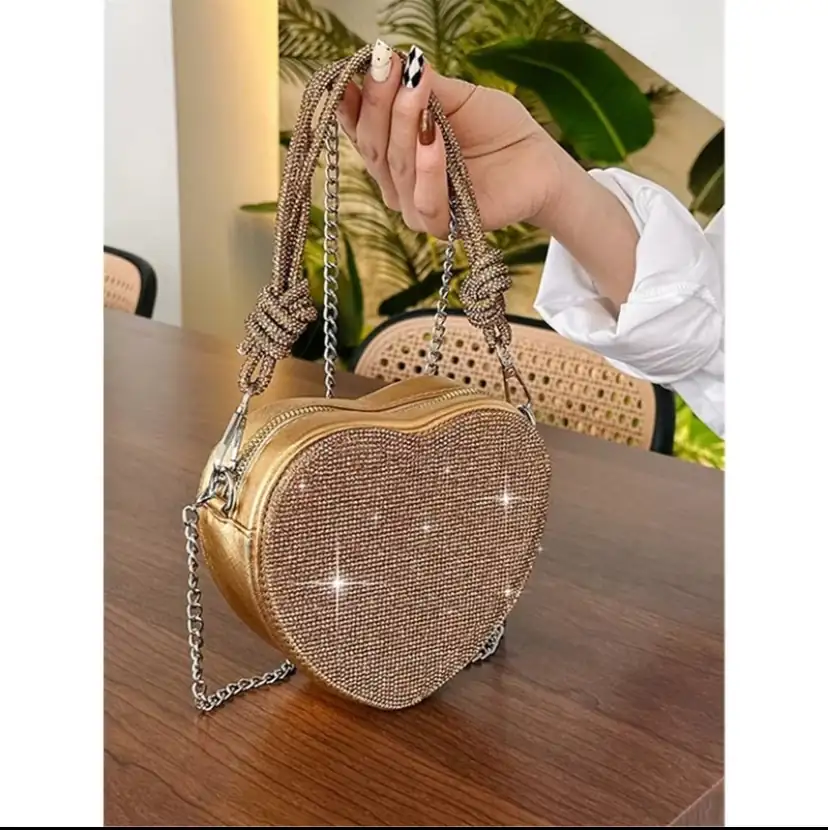 Bolsa De Mão Coração 2