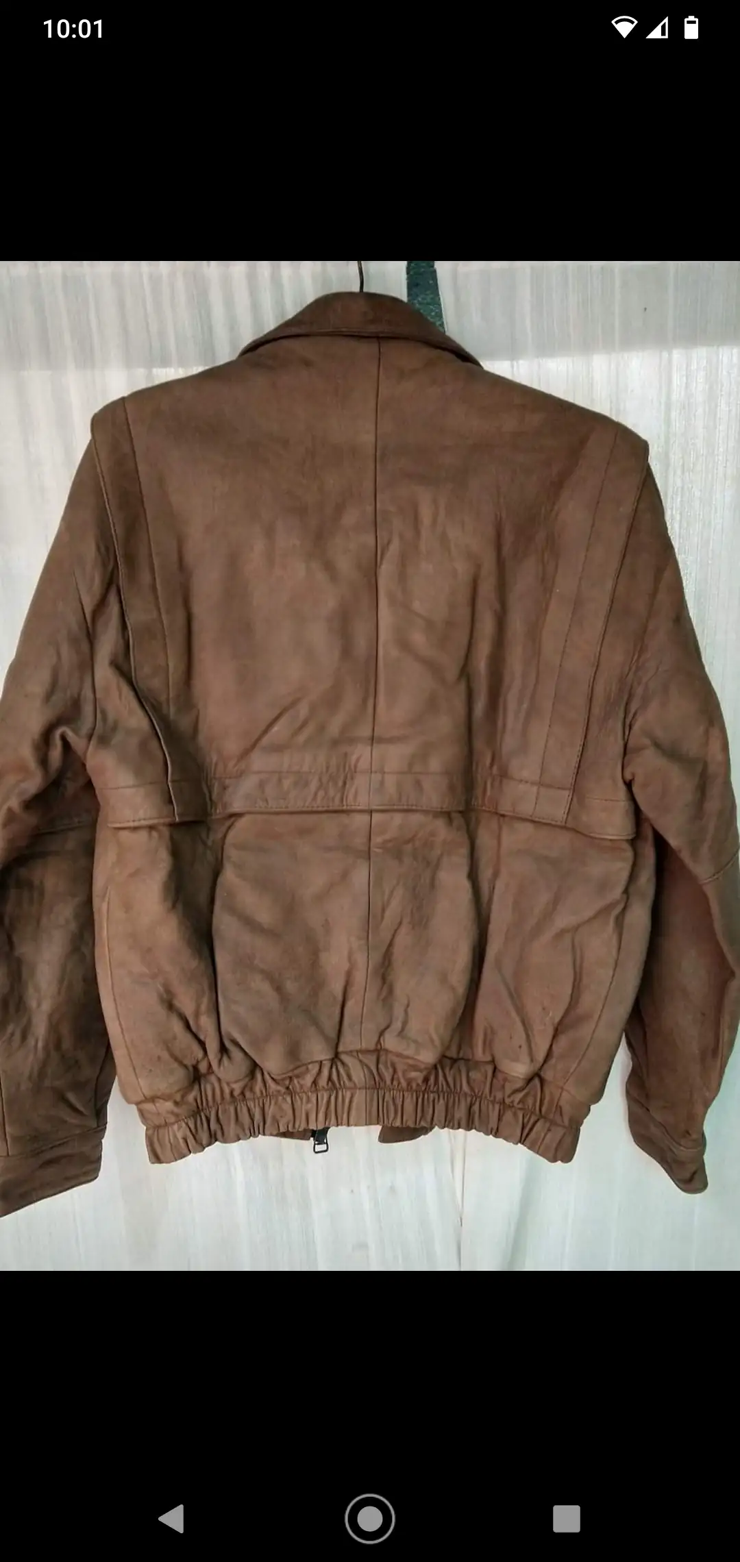 Campera de cuero talle S/M  2
