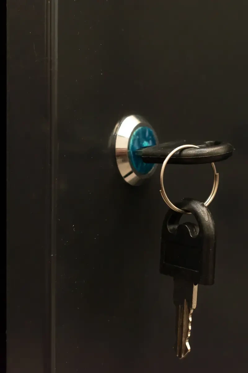 Locker de 6 puertas 4