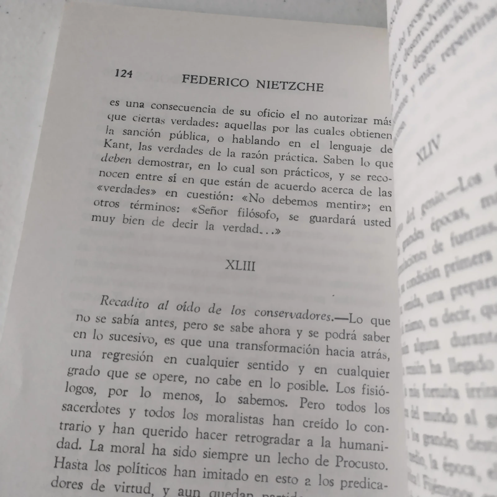 El crepúsculo de los idolos, F. Nietzche , usado 3