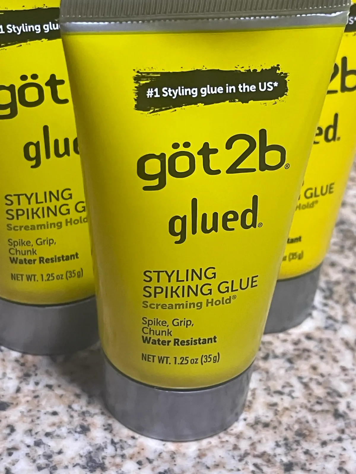 GOT2B Glued chico