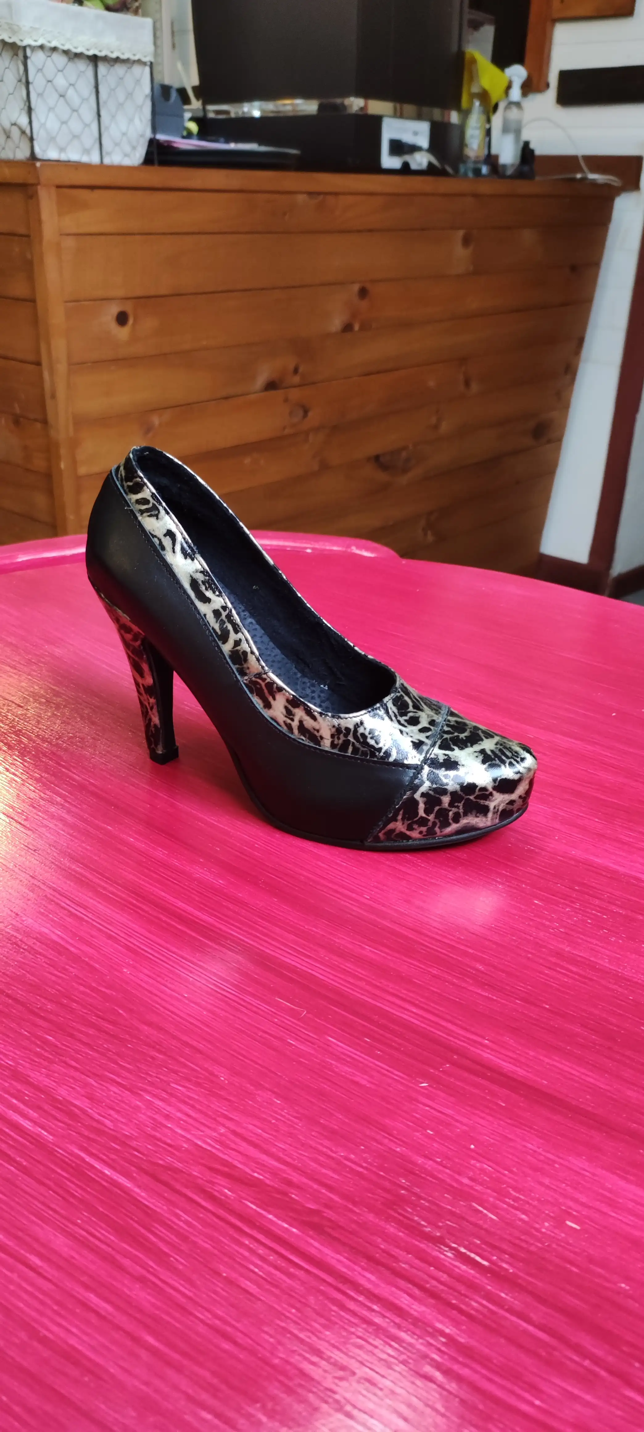 Zapato negro print fino