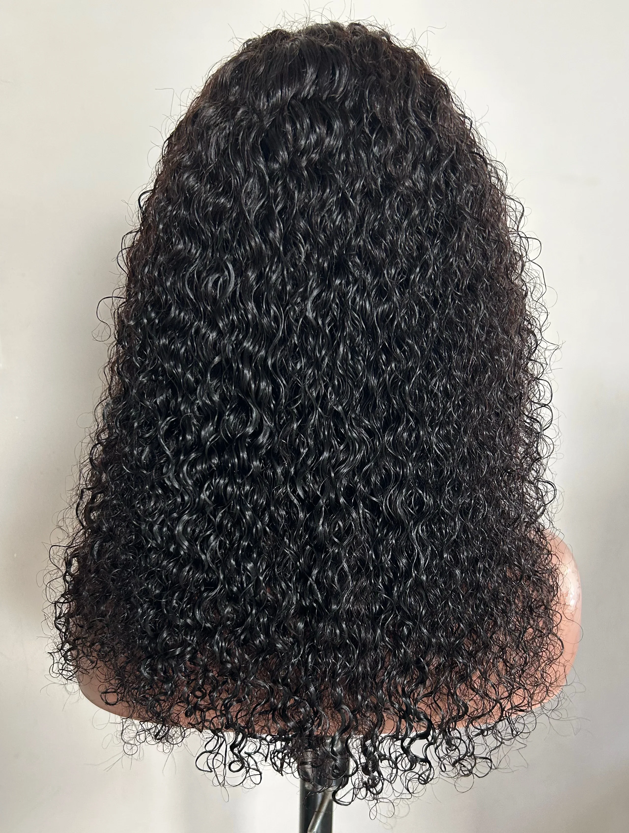 Peluca kinky curly de 18” 4