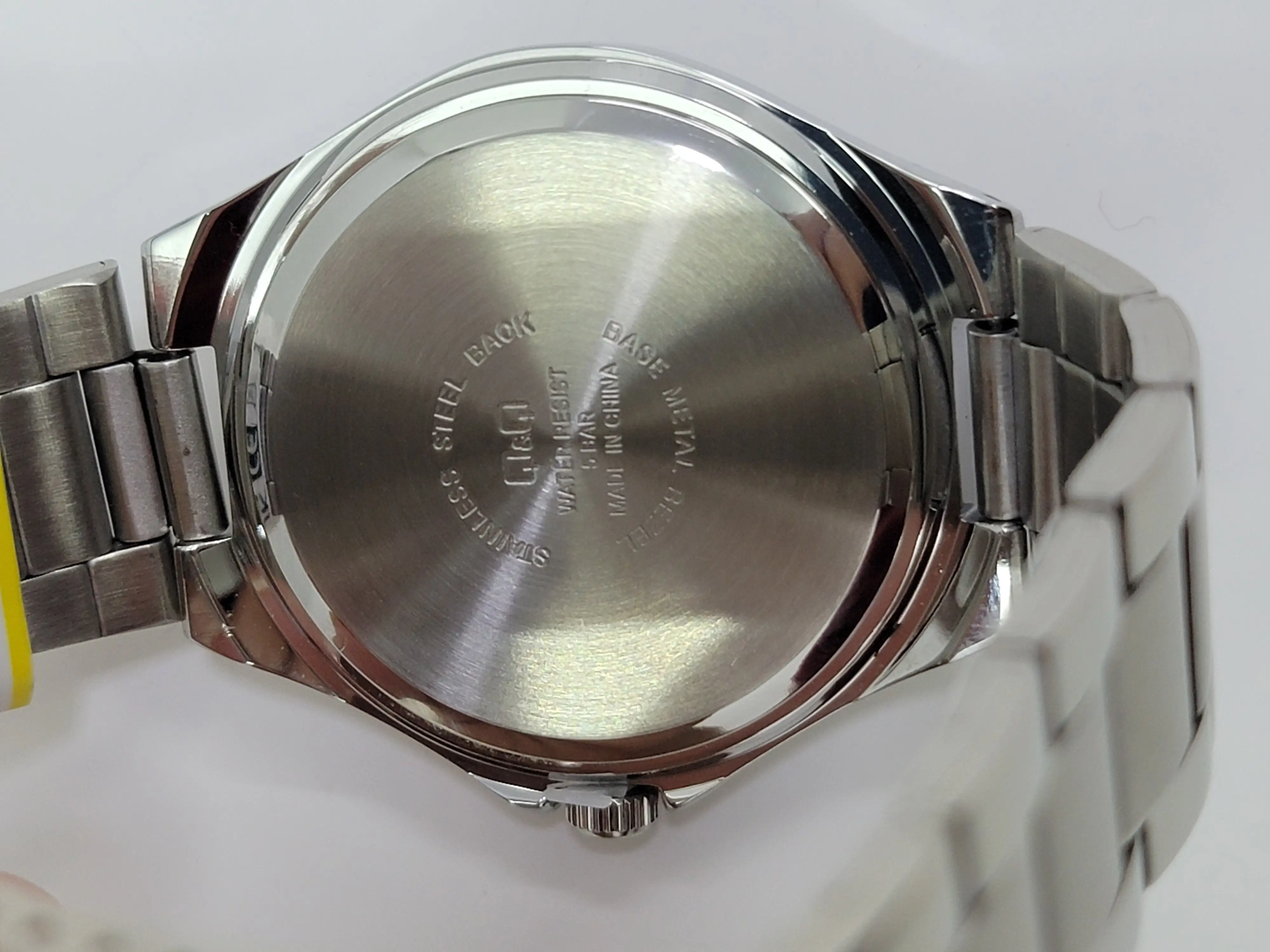 RELOJ Q&Q ACERO INOXIDABLE 4