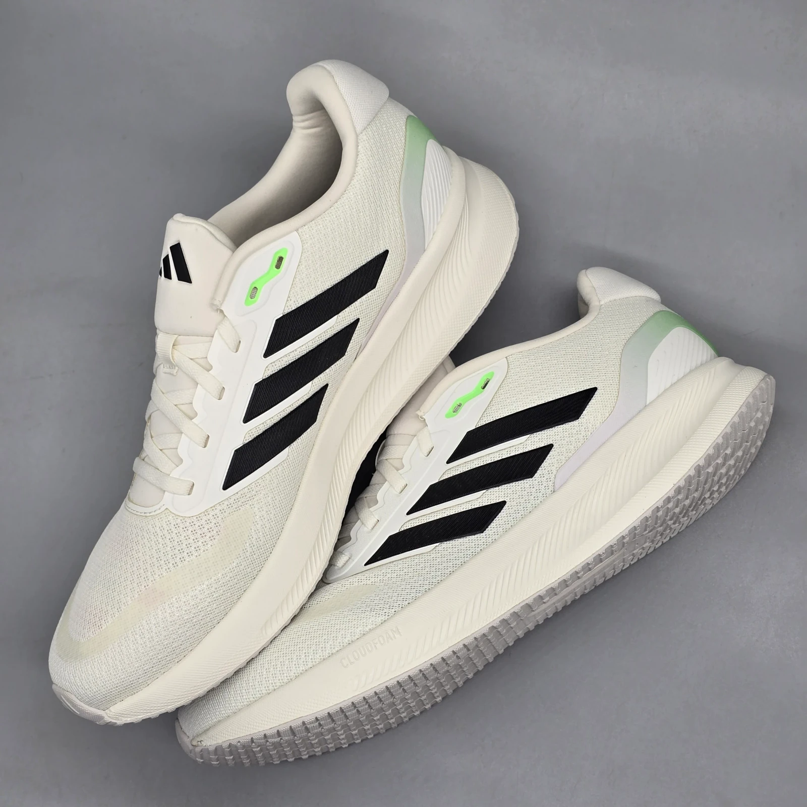 ADIDAS RUNFALCON 5  9