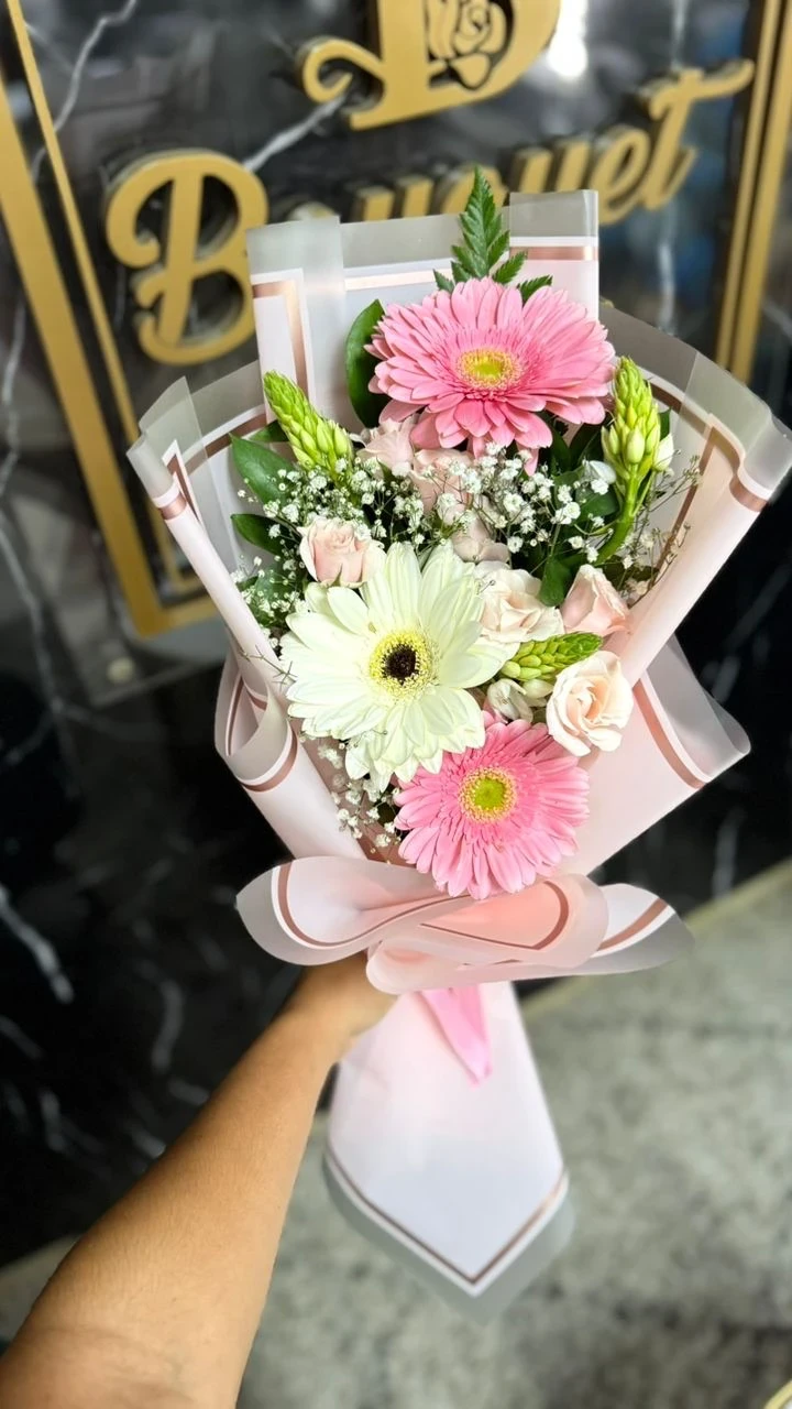 Ramillete 3 gerberas 2