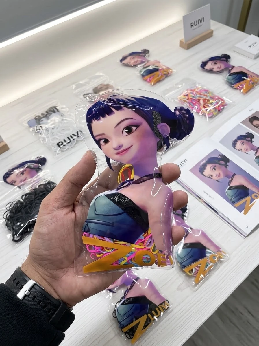 paquete de 12 bolsitas con ligas tpu de tematica kpop 3