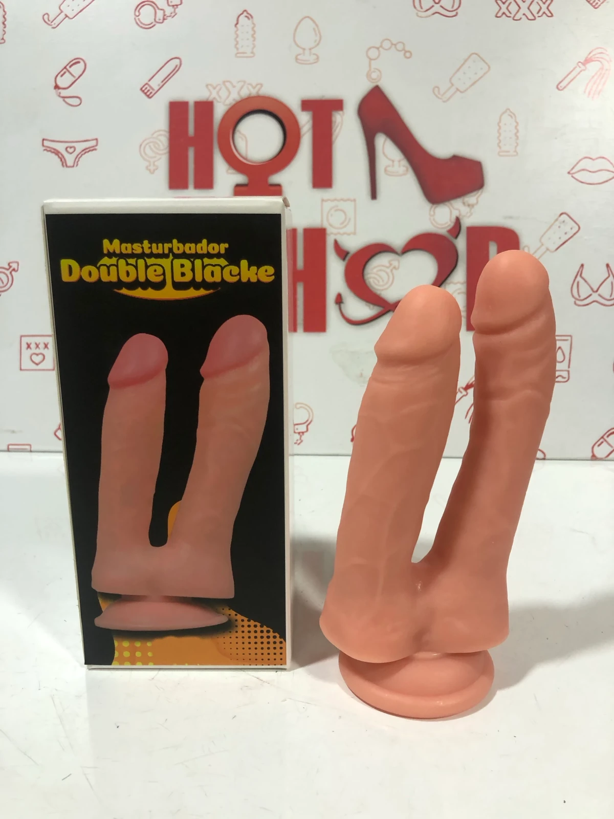Dildo Con Chupa Para Doble Penetración 