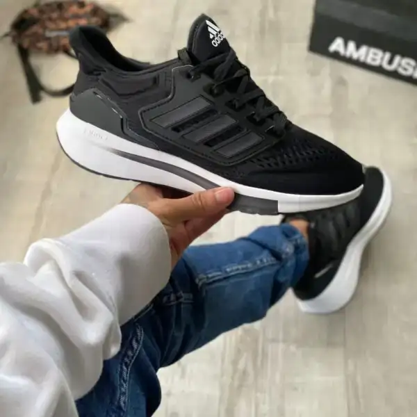 ADIDAS BOUNCE  3