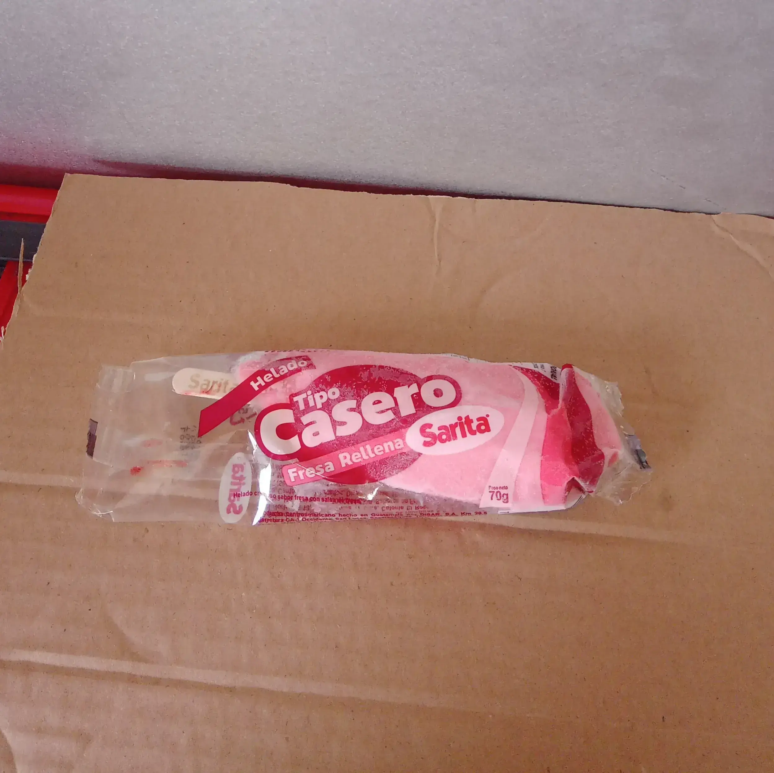 Helado tipo casero fresa rellena 70 g