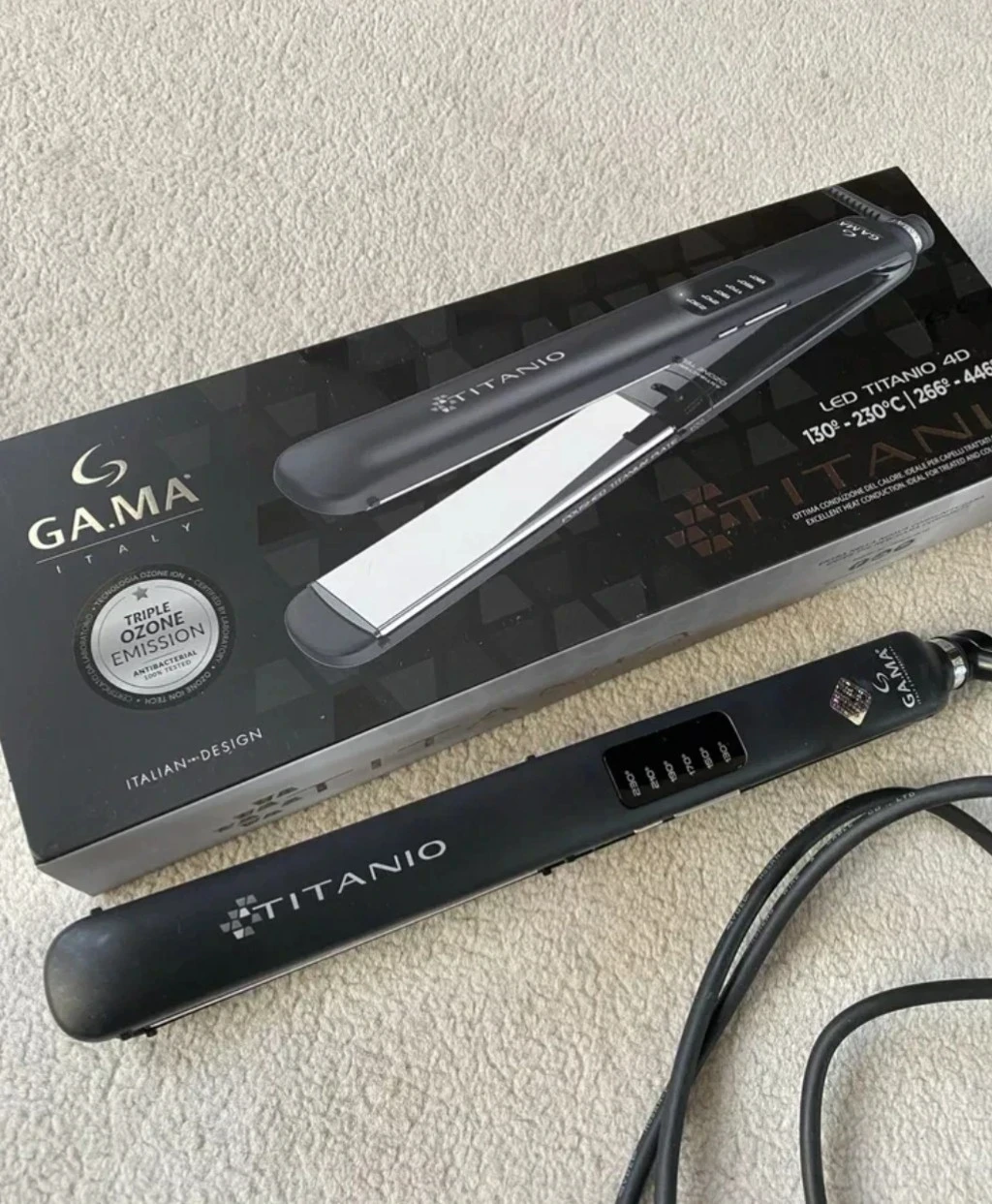 Planchita de pelo GA.MA TITANIO 