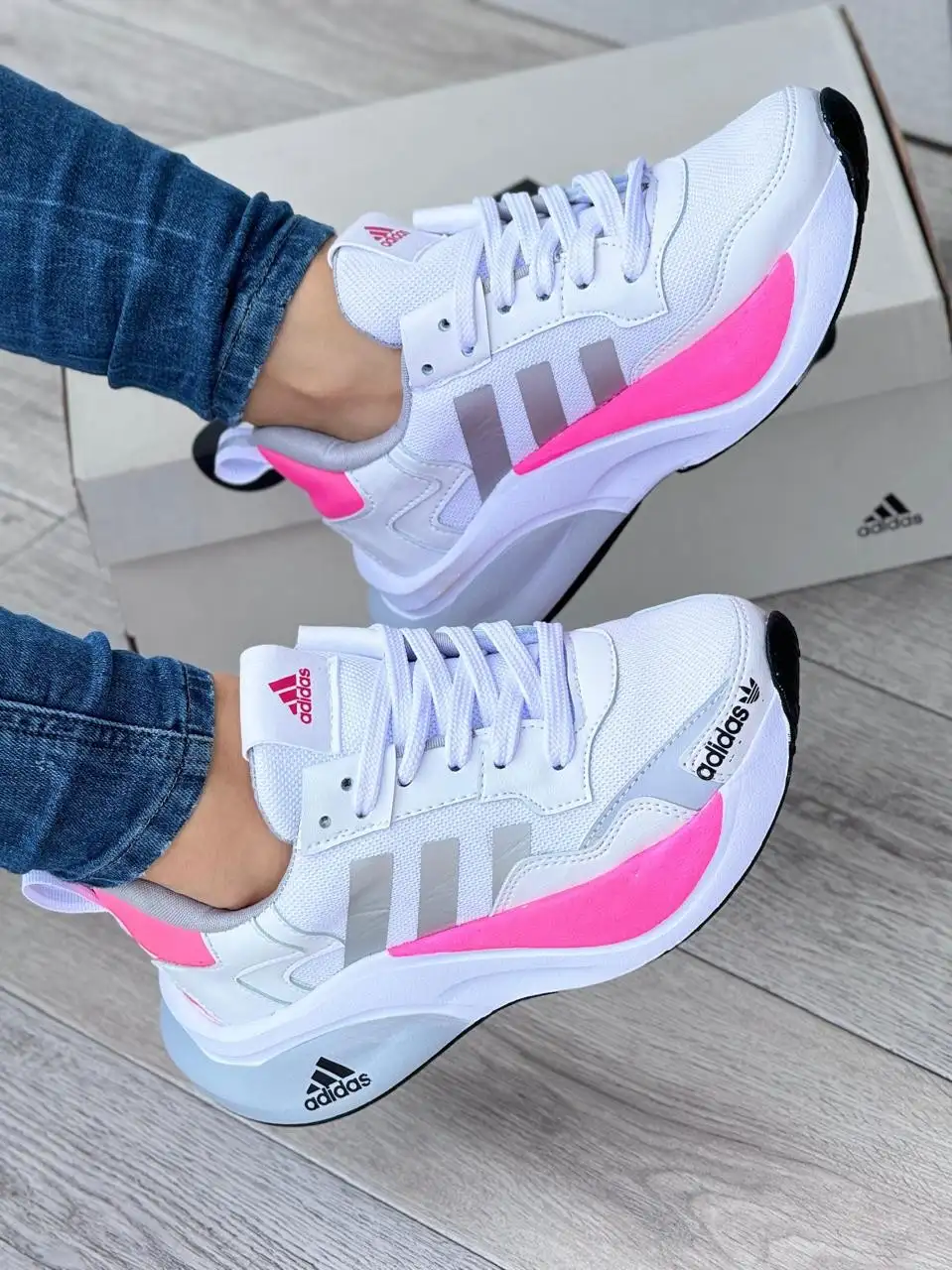 Tenis Adidas Bounce 2.0 Blanco Rosa Dama 