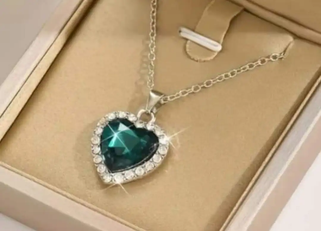 Collar de corazon