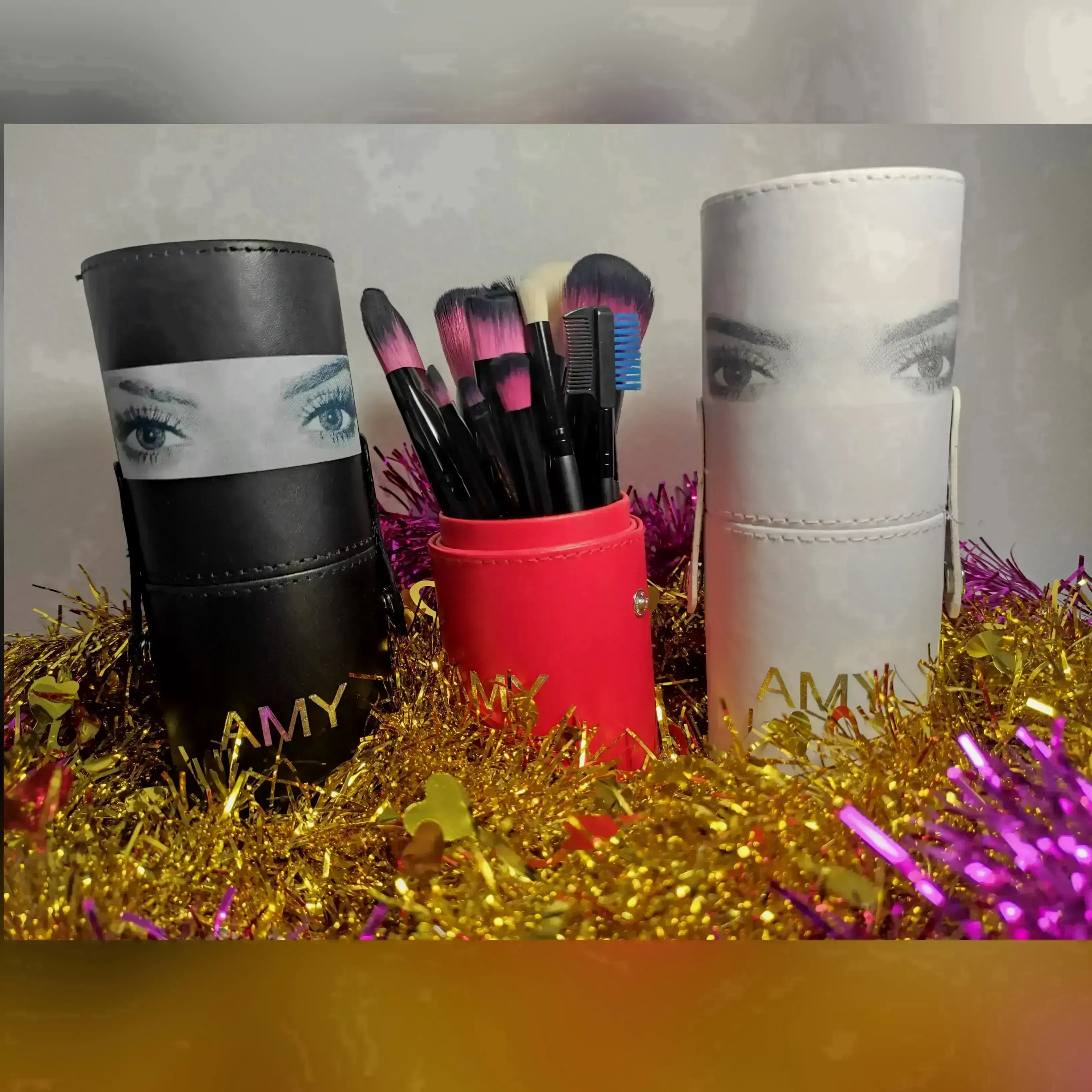Set de brochas Amy Beauty tarrito💕  2