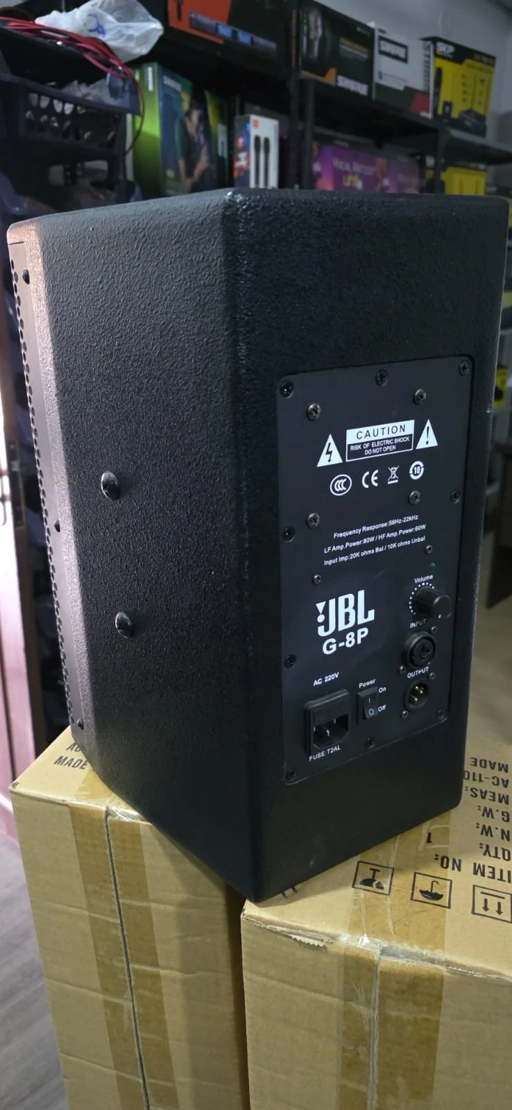 MONITORES JBL 8" 7