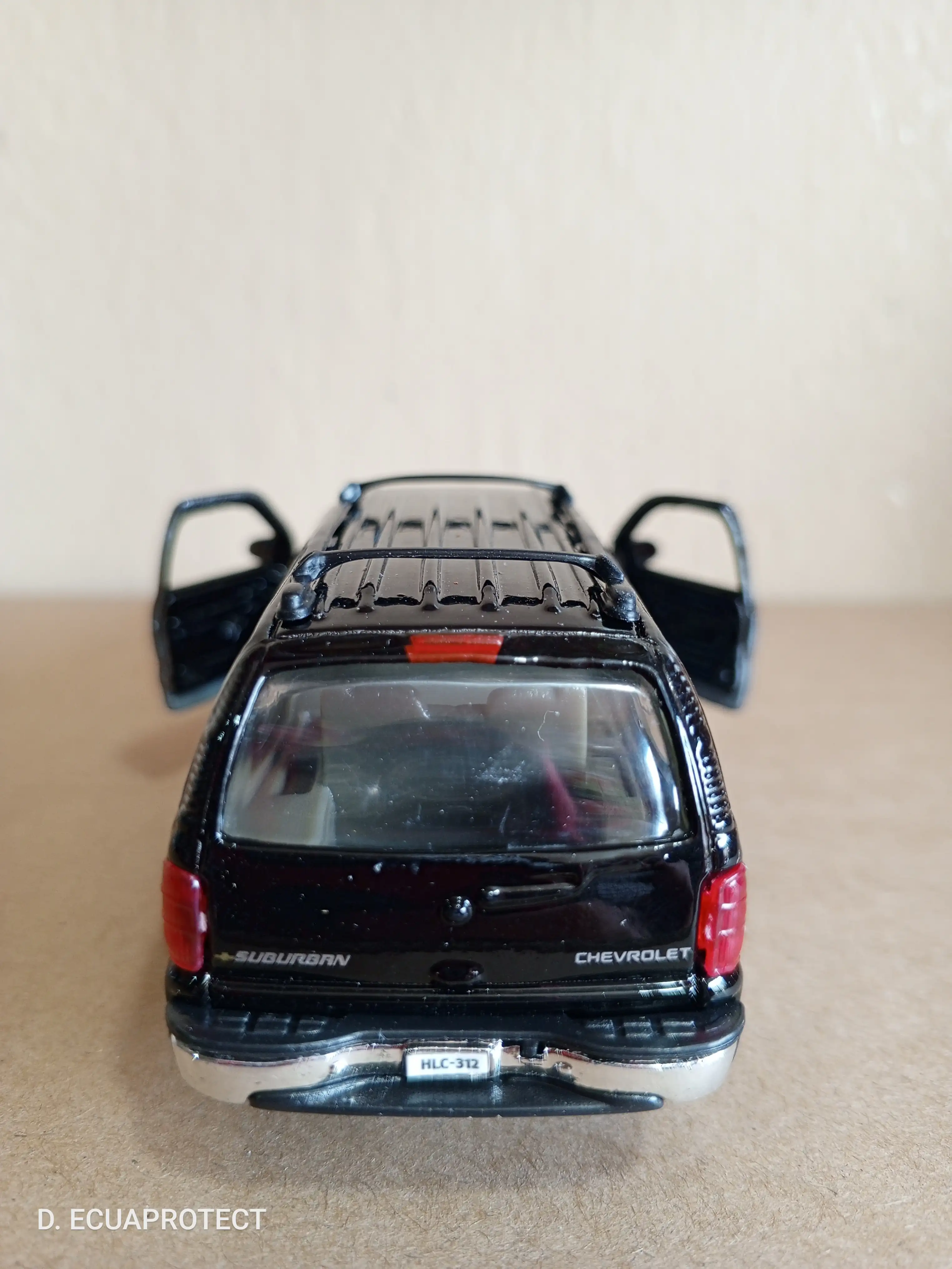CHEVROLET '01 SUBURBAN 🚘 3