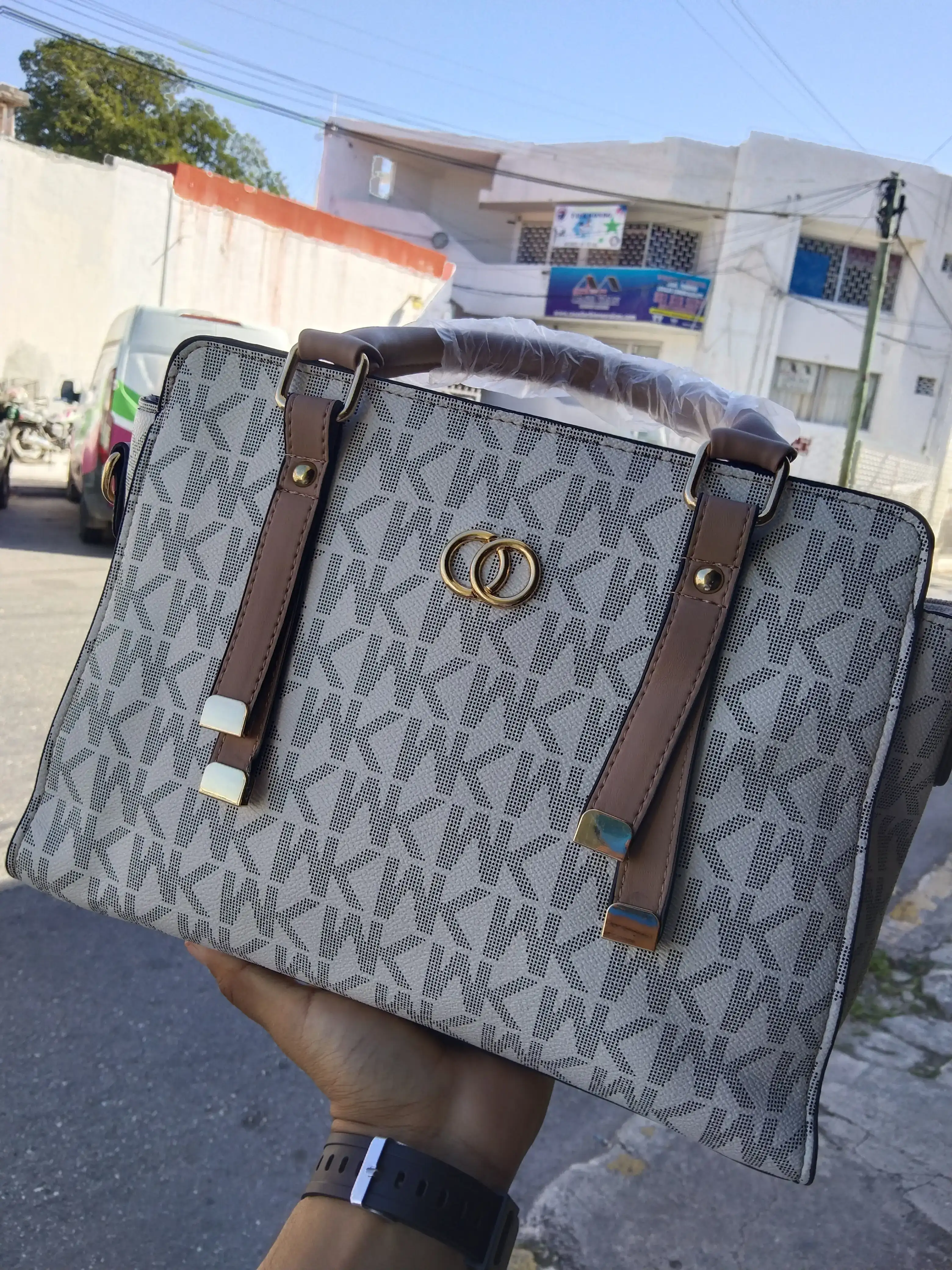 Bolso de dama