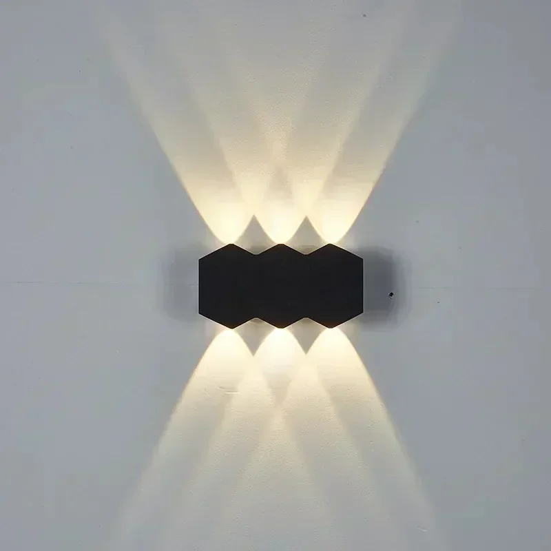 APLIQUE PARED NEGRO UPWDOWN 6W LUZ CALIDA 