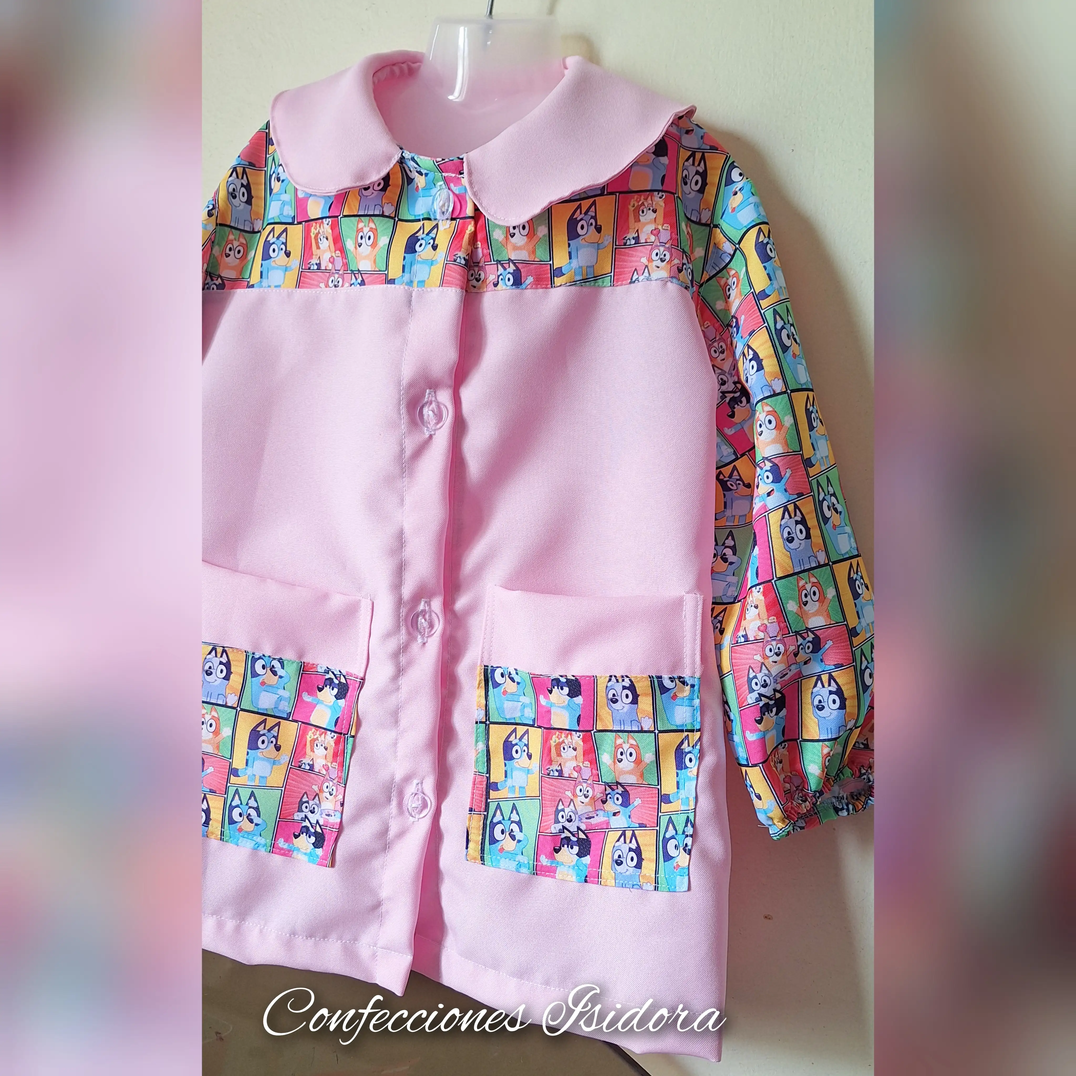Delantal bluey , rosado 2