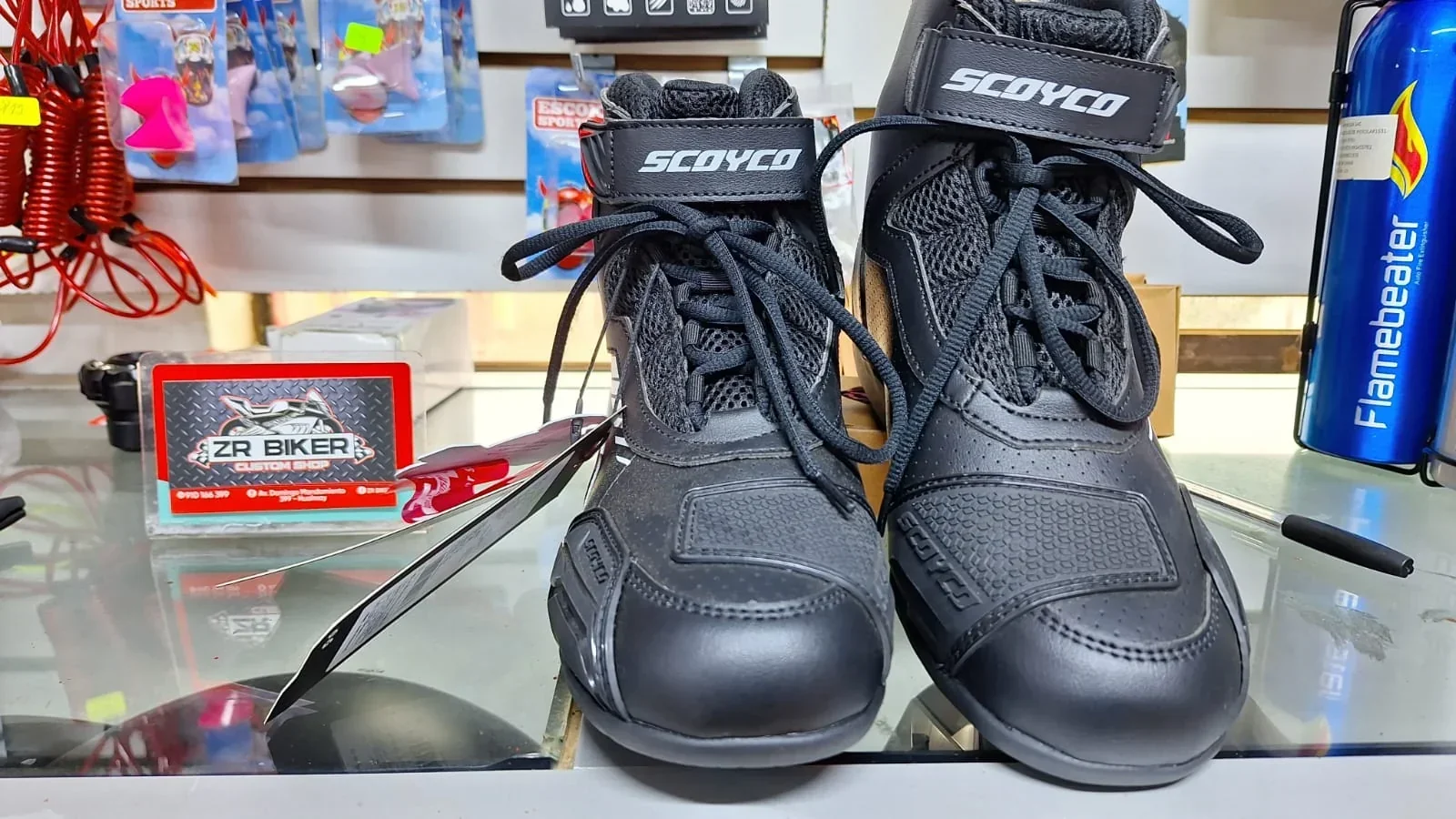 BOTAS SCOYCO CUERO 5