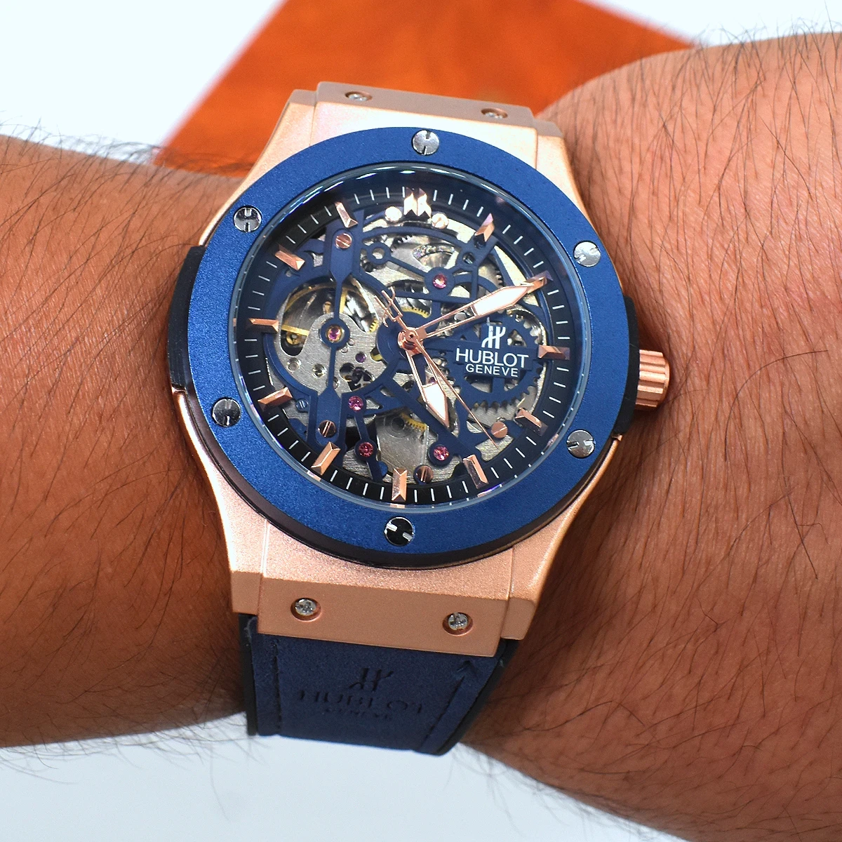 &nbsp; Hublot Classic Fusion oro y azul 