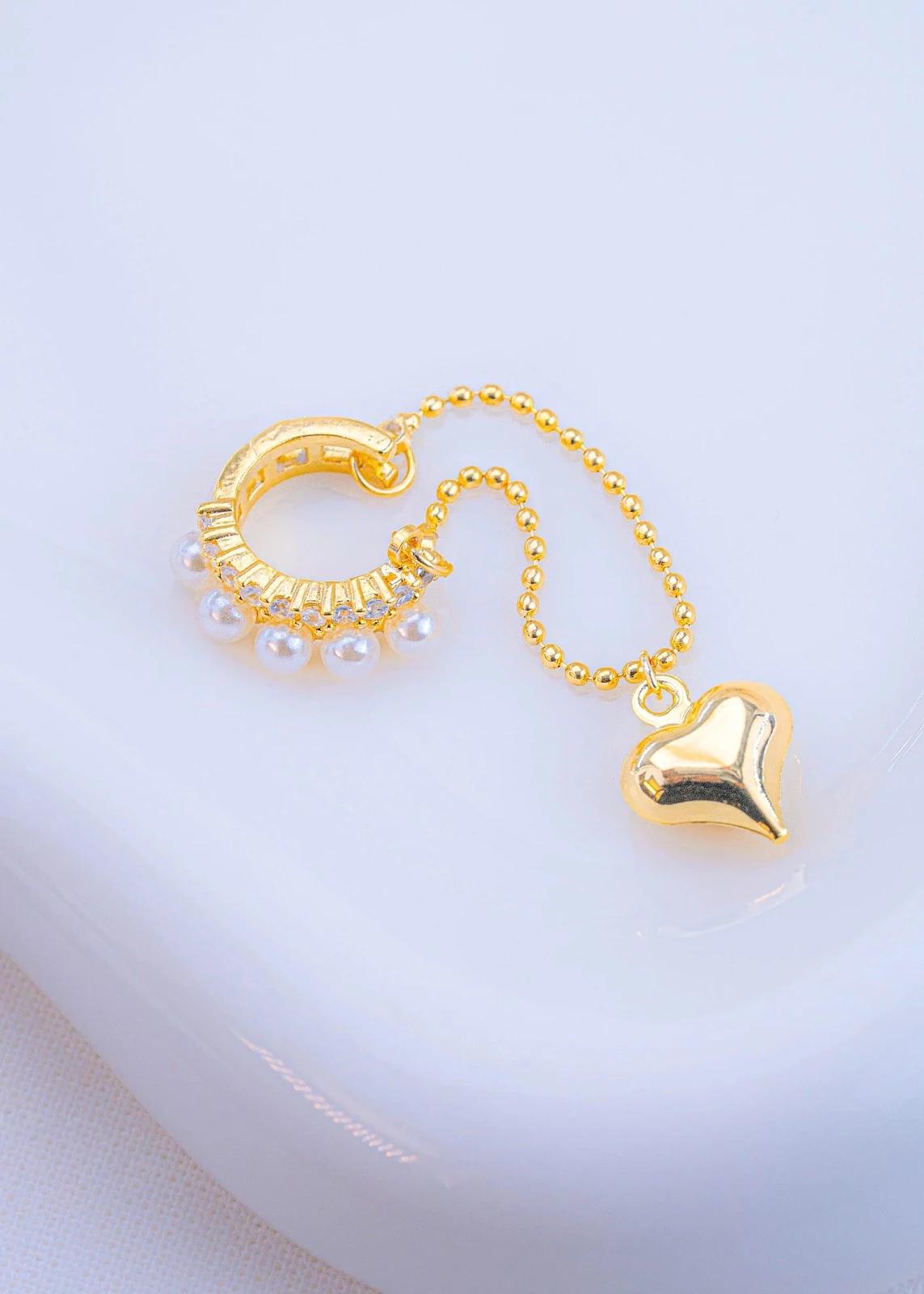 Ear Cuff Perlas Corazon 2